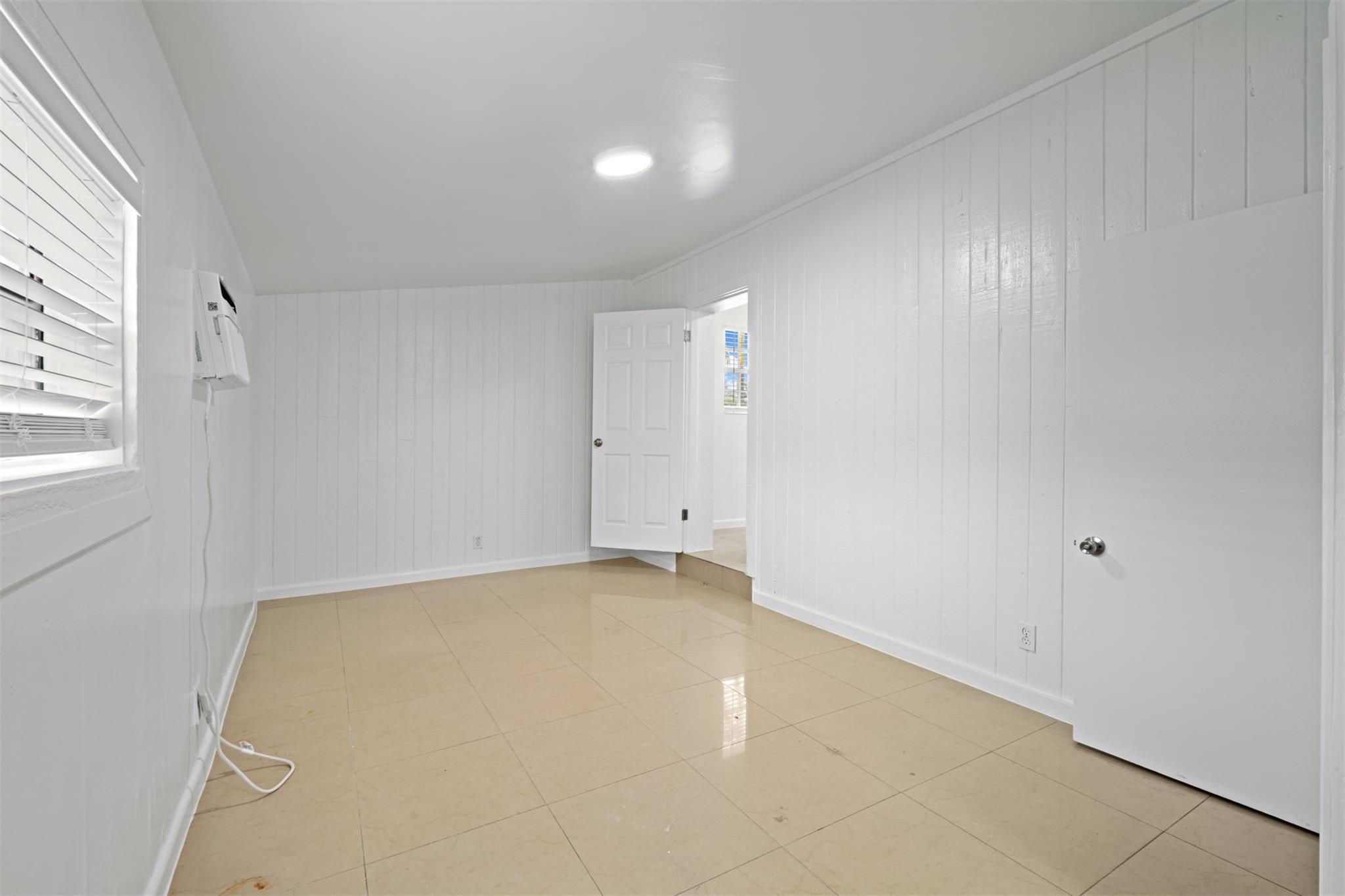 Photo for 6128 SW 2nd Street, Margate, FL 33068 - Listing #FX-10521147 6128 SW 2nd Street, Margate, FL 33068