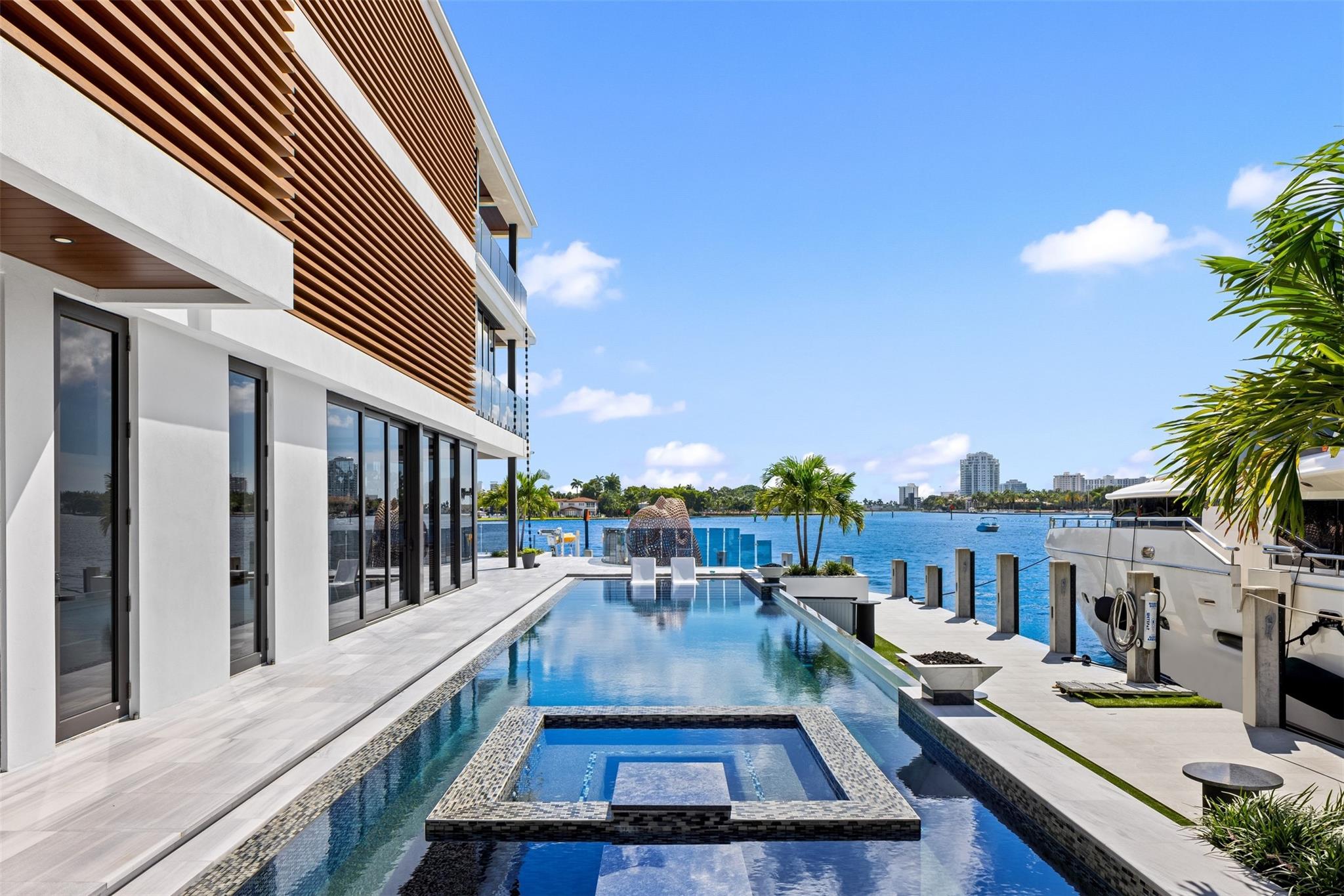 1845 SE 7th Street, Fort Lauderdale, FL 33316