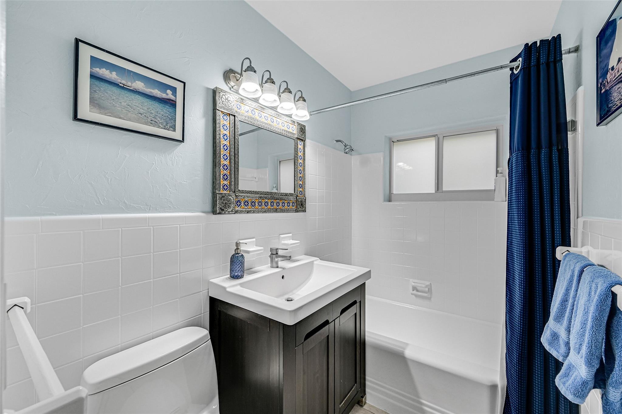 Photo for 2716 NE 10th Terrace, Wilton Manors, FL 33334 - Listing #FX-10518956 2716 NE 10th Terrace, Wilton Manors, FL 33334