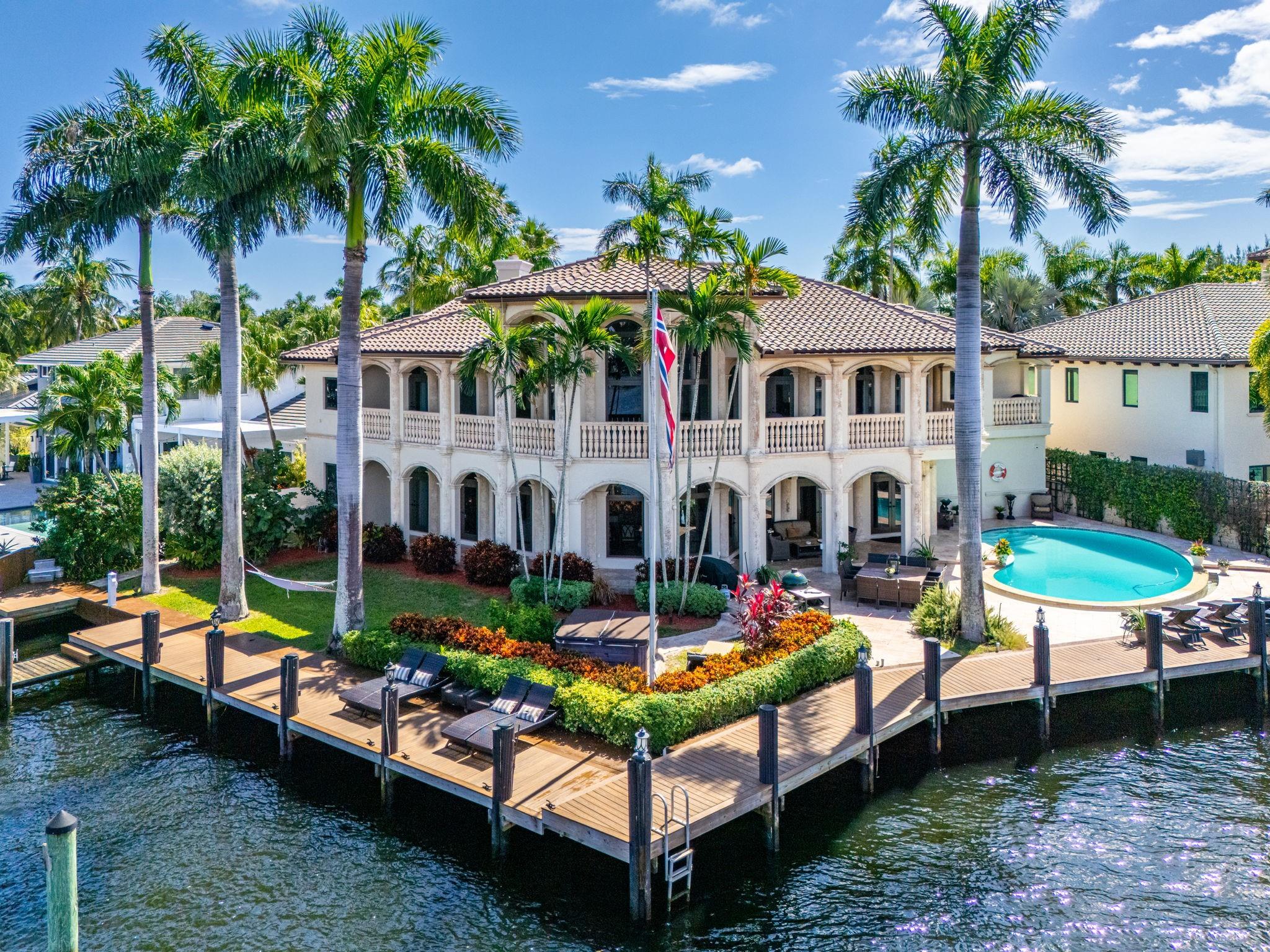 Photo for 3005 NE 19th Street, Fort Lauderdale, FL 33305 - listing #FX-10533996 3005 NE 19th Street, Fort Lauderdale, FL 33305