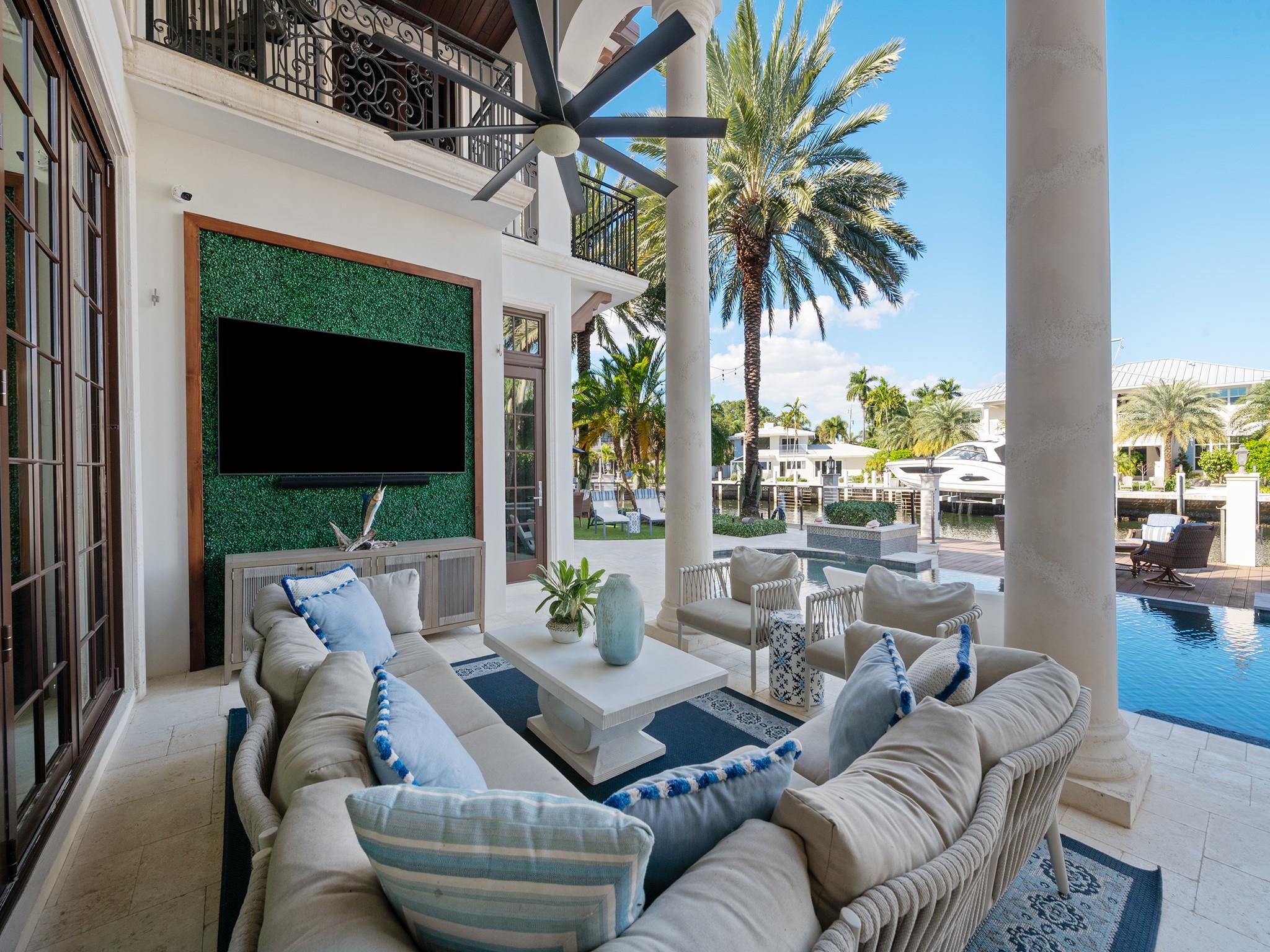 2319 NE 28th Street, Lighthouse Point, FL 33064