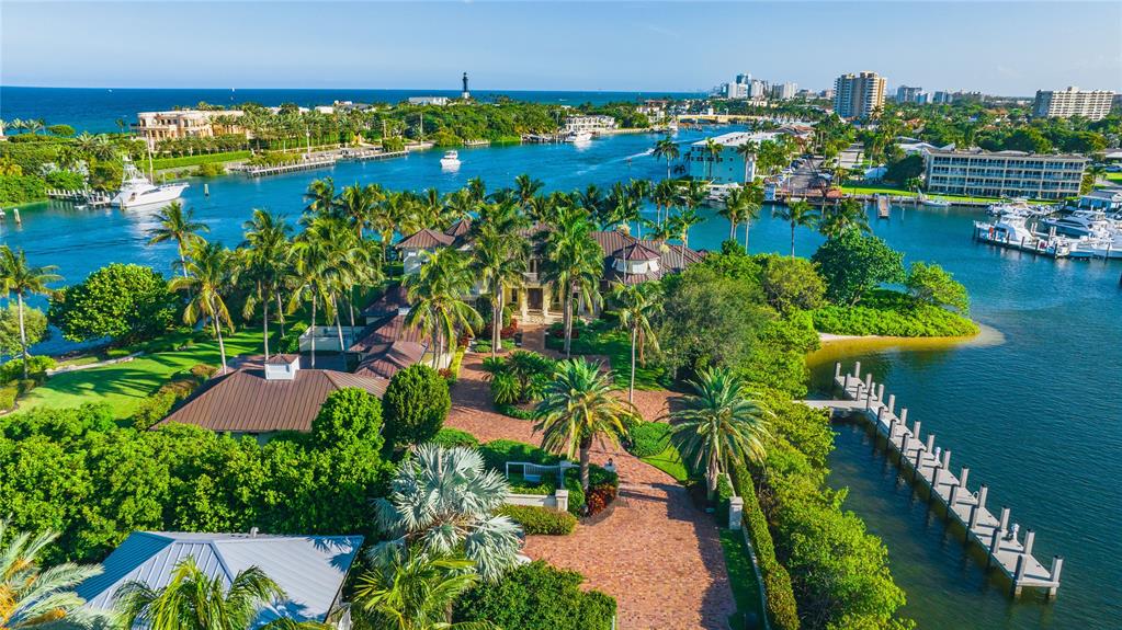 2900 NE 31st Avenue, Lighthouse Point, FL 33064