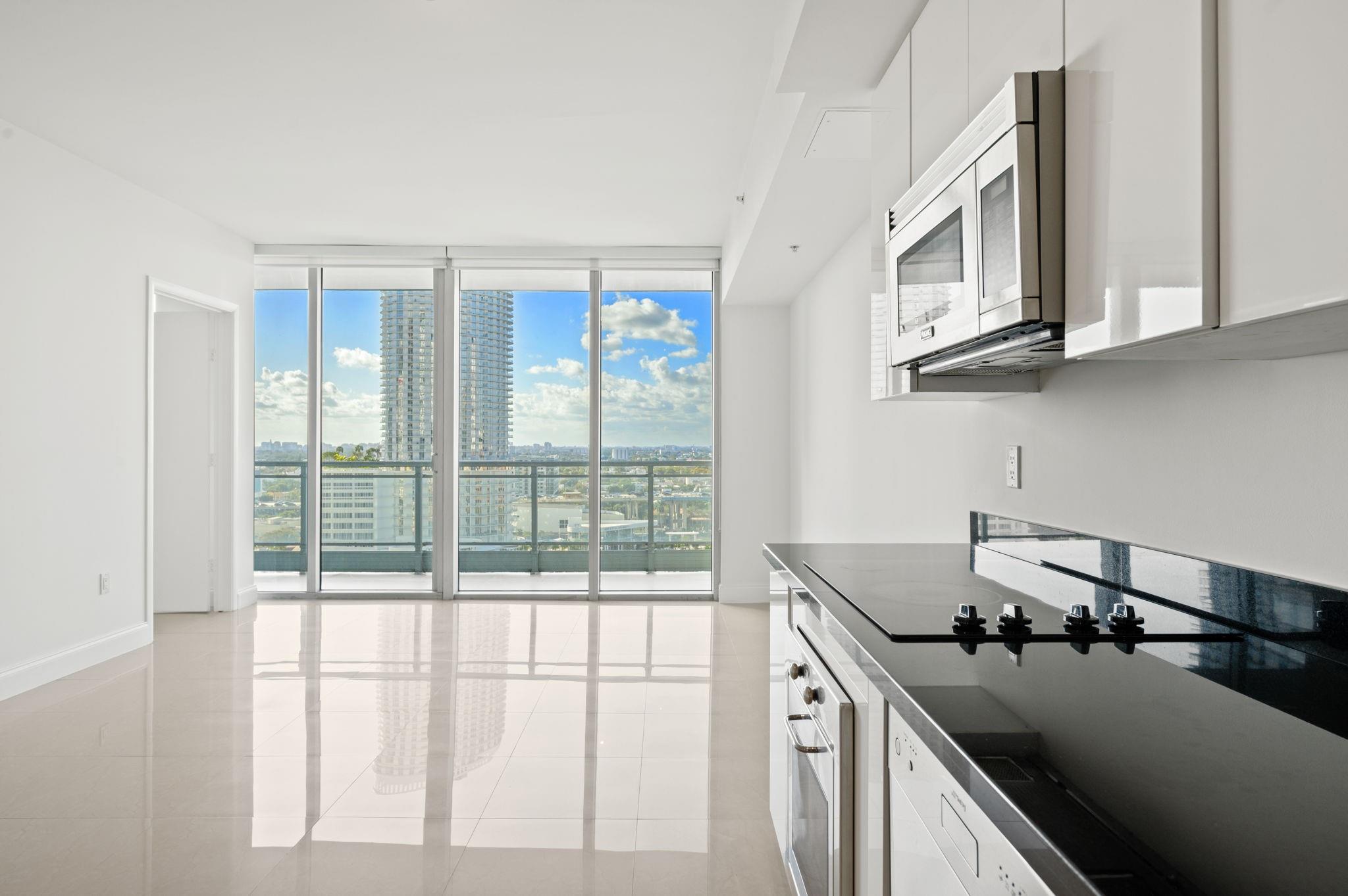92 SW 3rd Street 1807, Miami, FL 33130