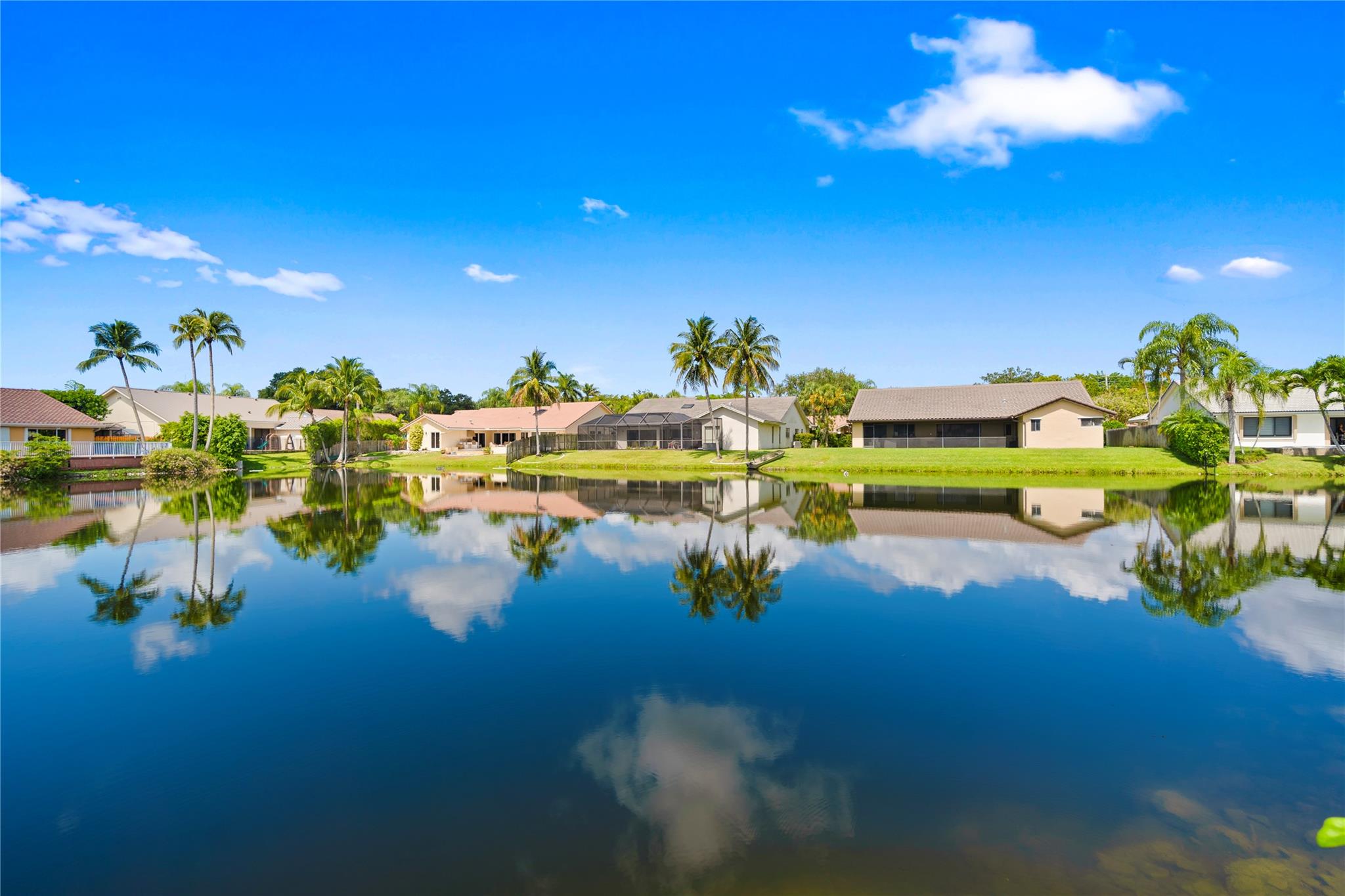 Photo for 1141 NW 101st Avenue, Plantation, FL 33322 - Listing #FX-10503222 1141 NW 101st Avenue, Plantation, FL 33322