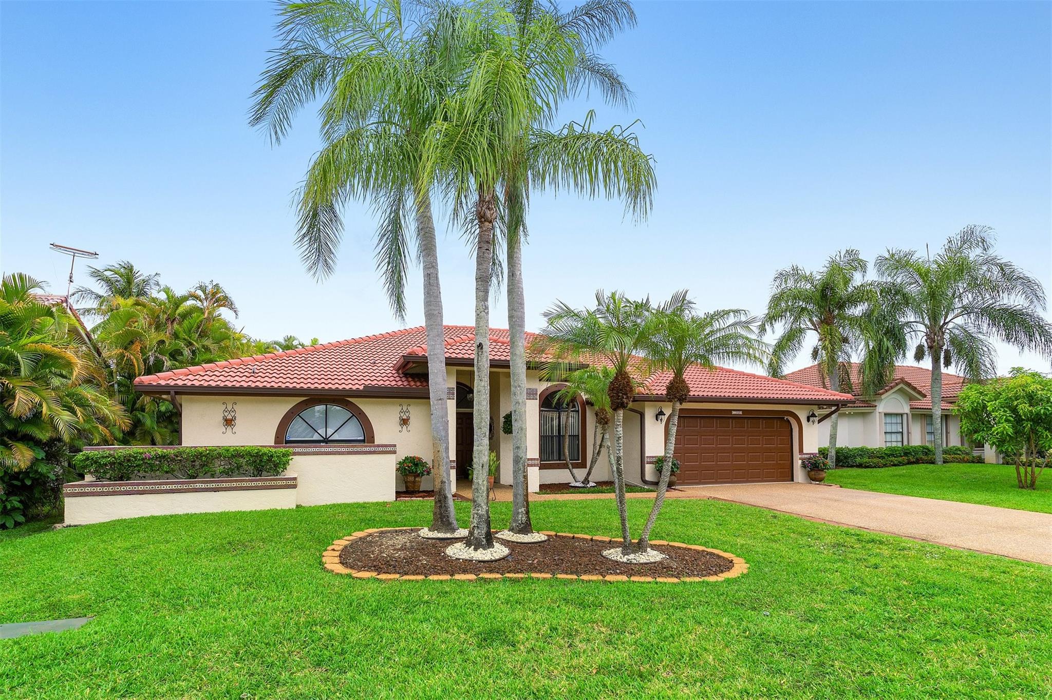 Home Sweet Home! 4 bdr 2.5 ba extraordinary pool home!