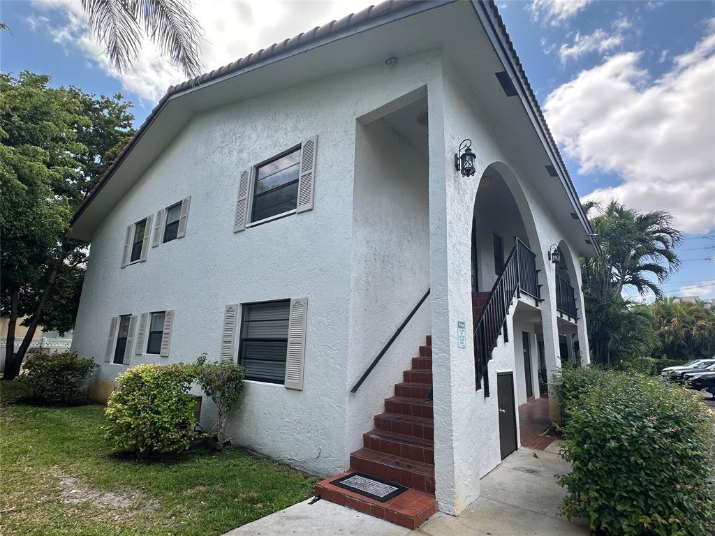 11676-1169 NW 45th Street 11676-11690, Coral Springs, FL 33065