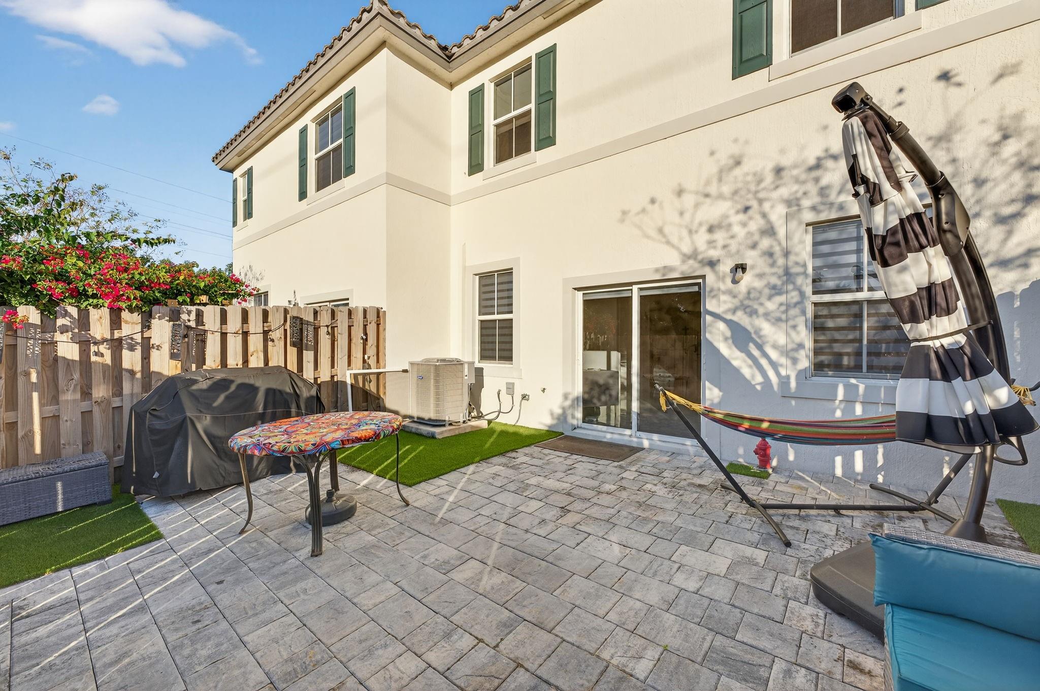 4668 NW 120th Way, Coral Springs, FL 33076