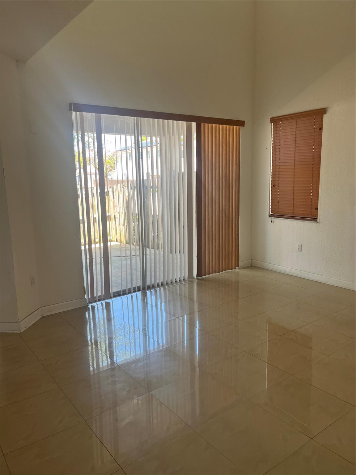 11473 NW 81st Lane 11473, Miami, FL 33178