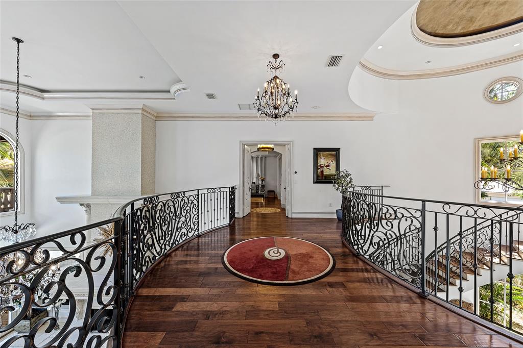 42 Nurmi Drive, Fort Lauderdale, FL 33301