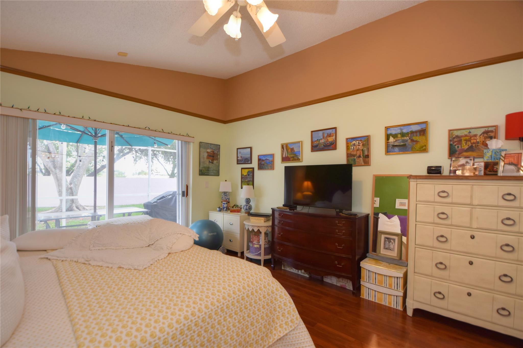 Photo for 98 Gables Boulevard, Weston, FL 33326 - Listing #FX-10506101 98 Gables Boulevard, Weston, FL 33326