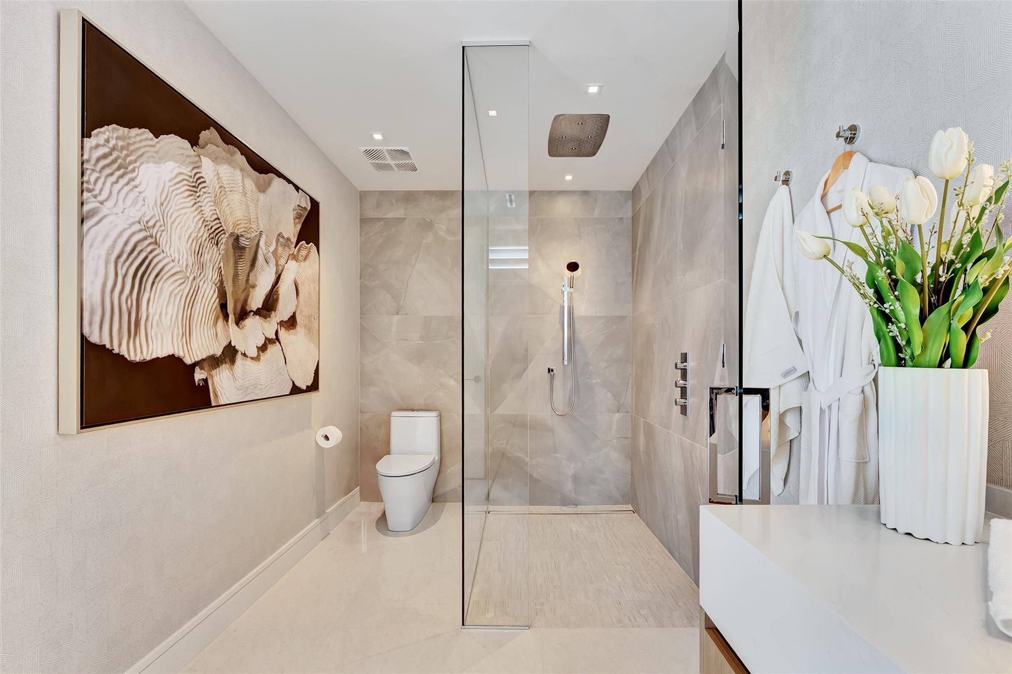 2241 SE 17th Street PH2, Fort Lauderdale, FL 33316