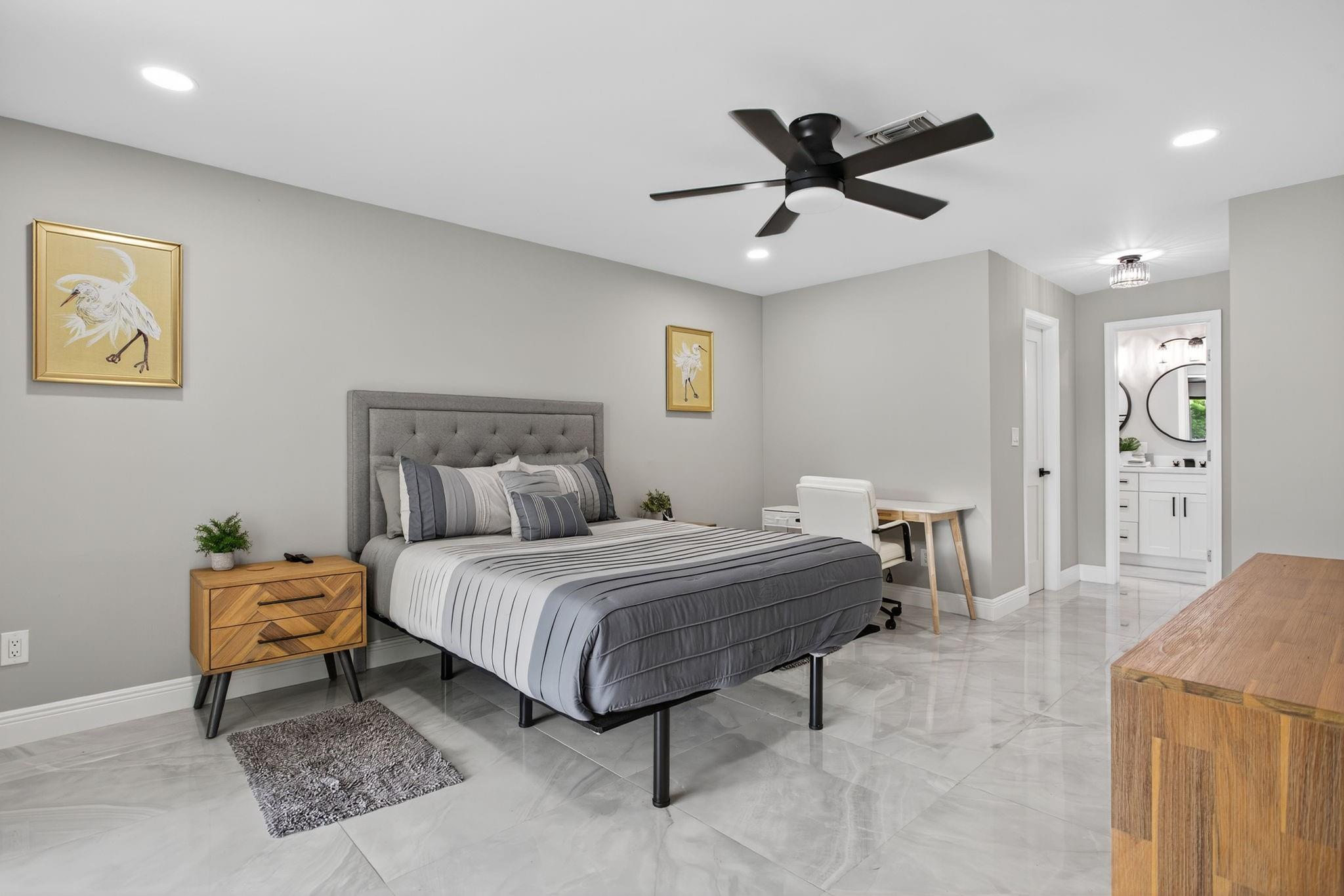 2421 NW 114th Avenue, Coral Springs, FL 33065