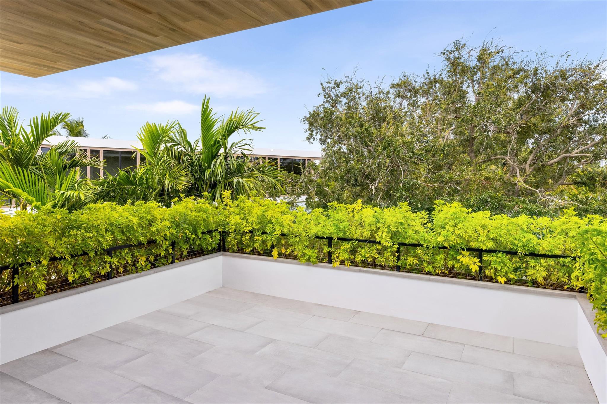 516 Mola Avenue, Fort Lauderdale, FL 33301