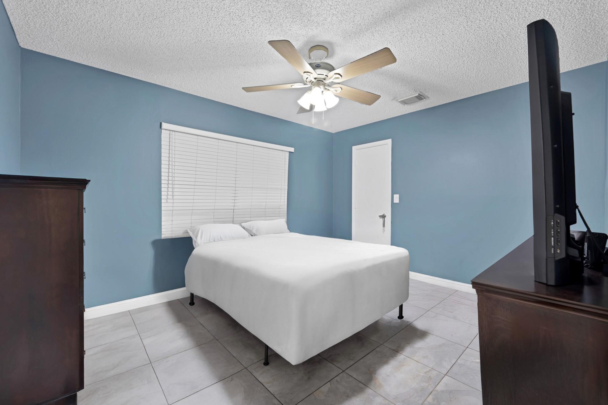 8622 NW 49th Drive, Coral Springs, FL 33067