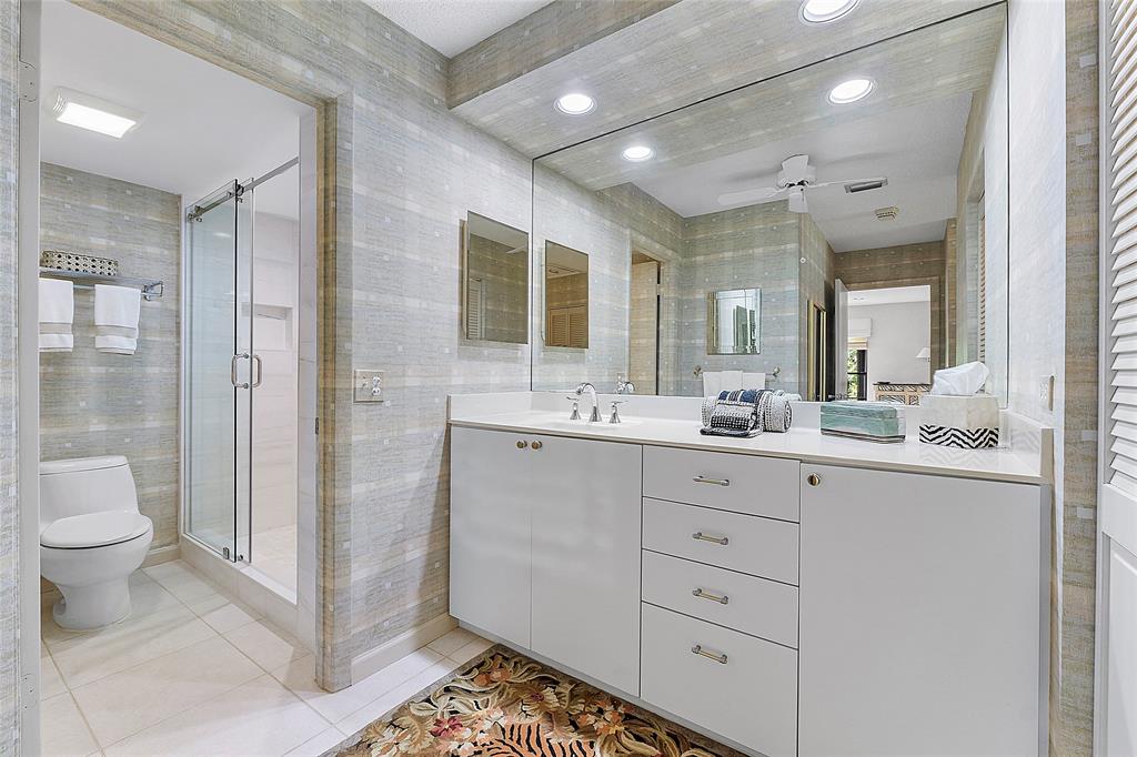 Photo for 8210 E Casa Del Lago, E, Boca Raton, FL 33433 - Listing #FX-10435946 8210 E Casa Del Lago, E, Boca Raton, FL 33433