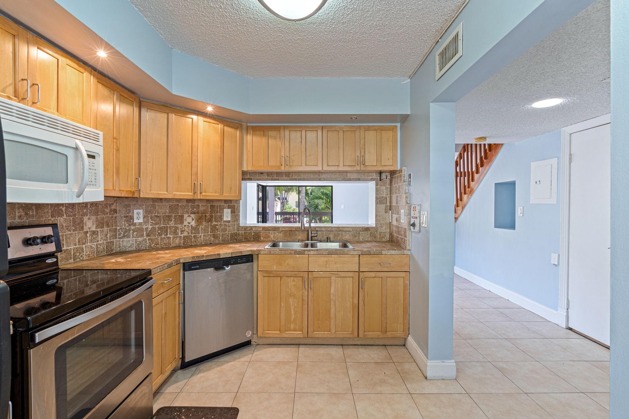 13022 SW 88 Terrace N 201, Miami, FL 33186