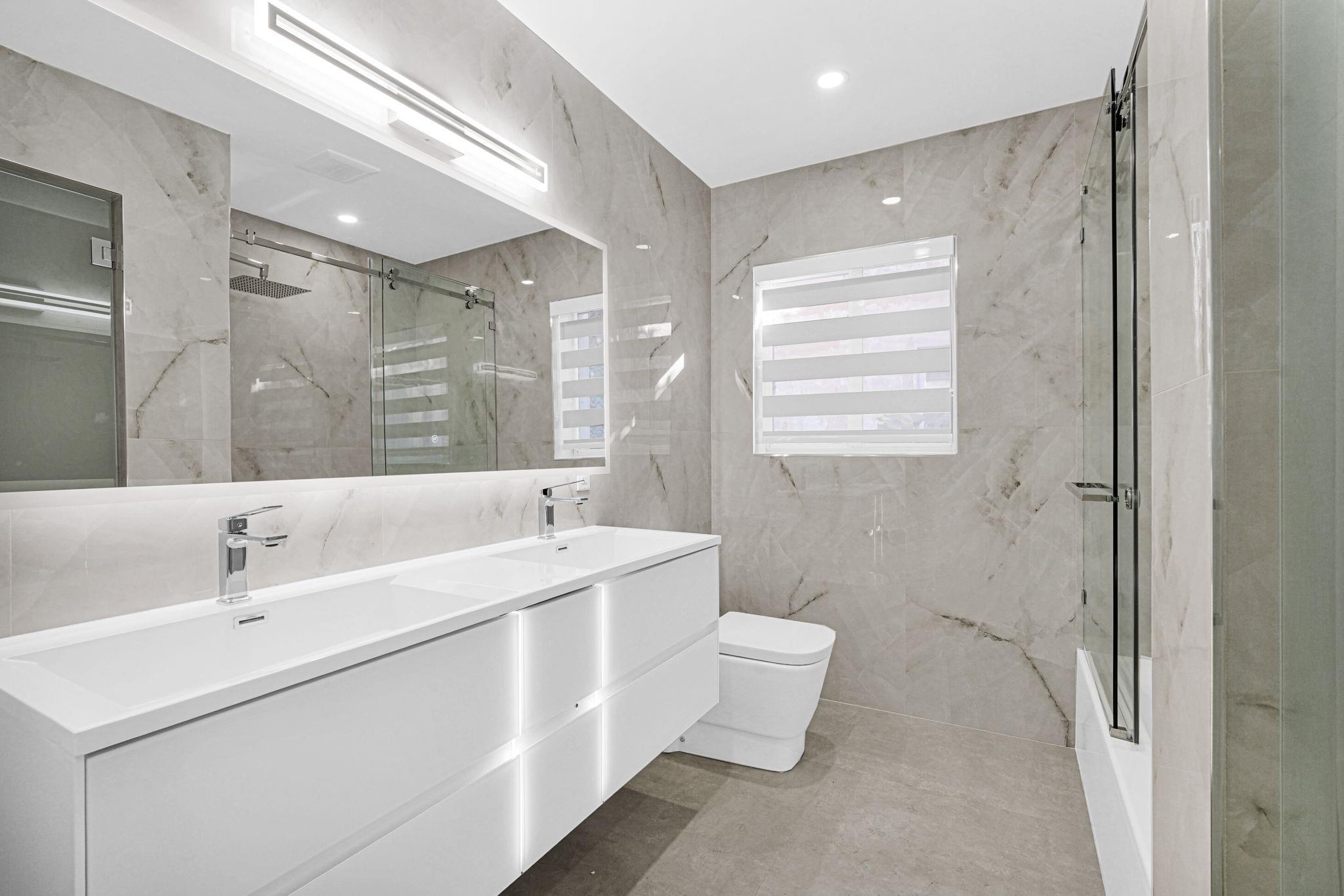 2291 SW 17th Street, Miami, FL 33145