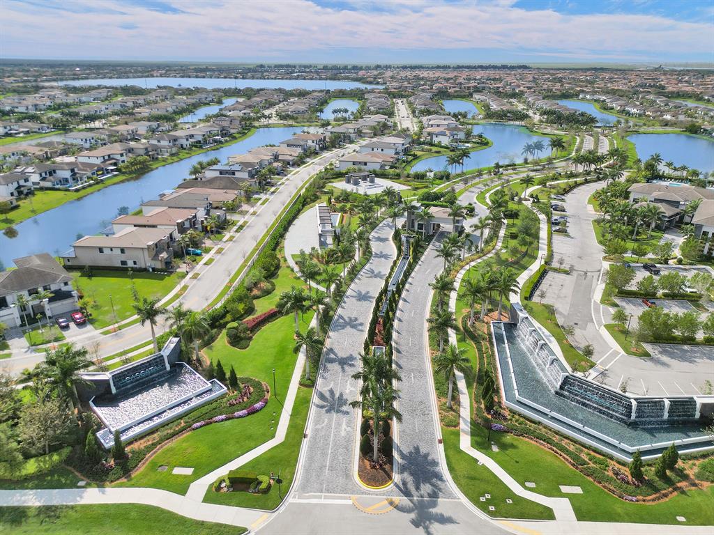 Photo for 10805 Oceano Way, Parkland, FL 33076 - Listing #FX-10428266 10805 Oceano Way, Parkland, FL 33076