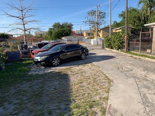 1850 NW 35th Street, Miami, FL 33142