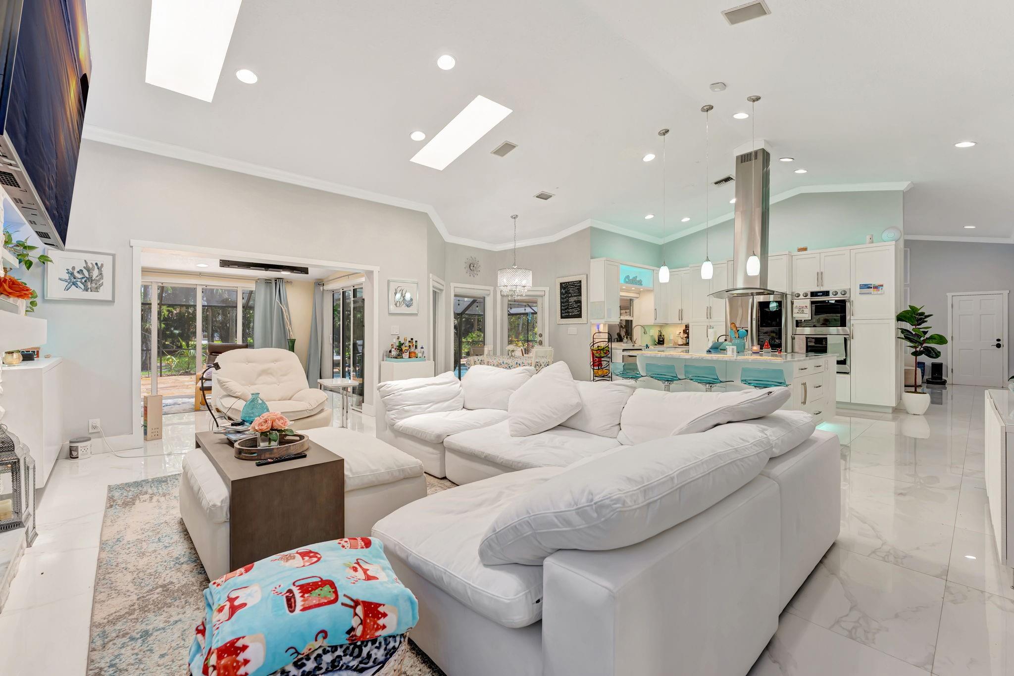 8140 NW 51st Place, Coral Springs, FL 33067