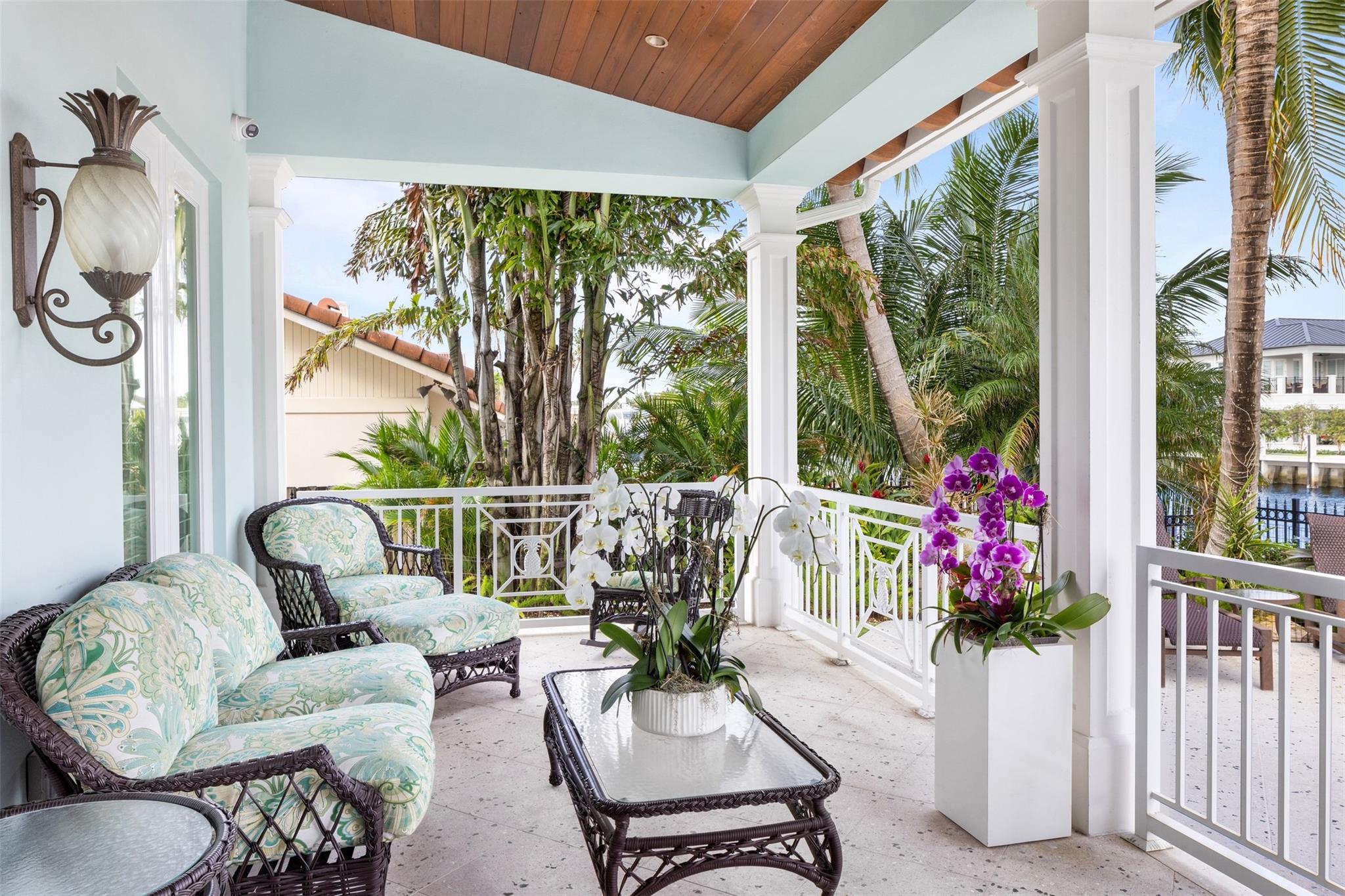 1739 SE 11th Street, Fort Lauderdale, FL 33316