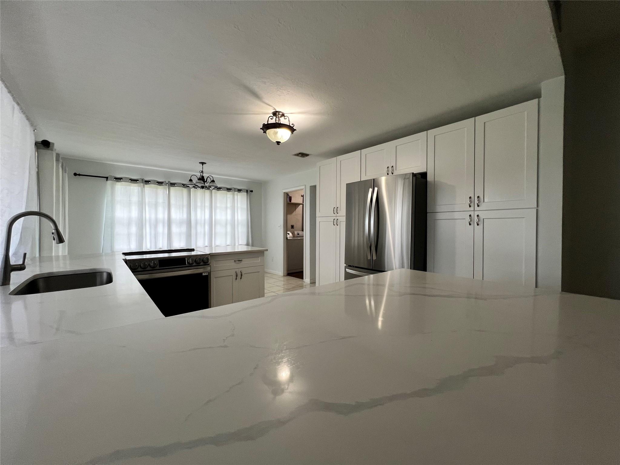 1107 NW 84th Drive, Coral Springs, FL 33071