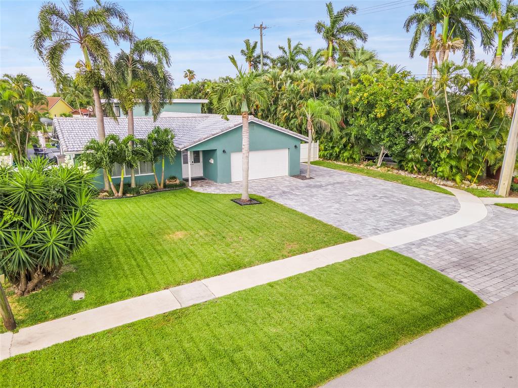 Photo for 5880 SW 19th Street, Plantation, FL 33317 - Listing #FX-10436185 5880 SW 19th Street, Plantation, FL 33317