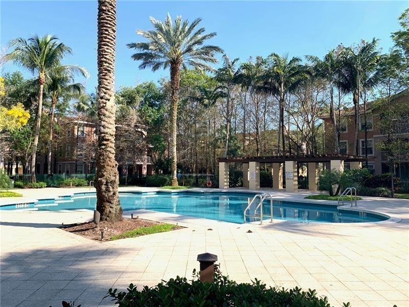 6942 W Sample Road 6942, Coral Springs, FL 33067