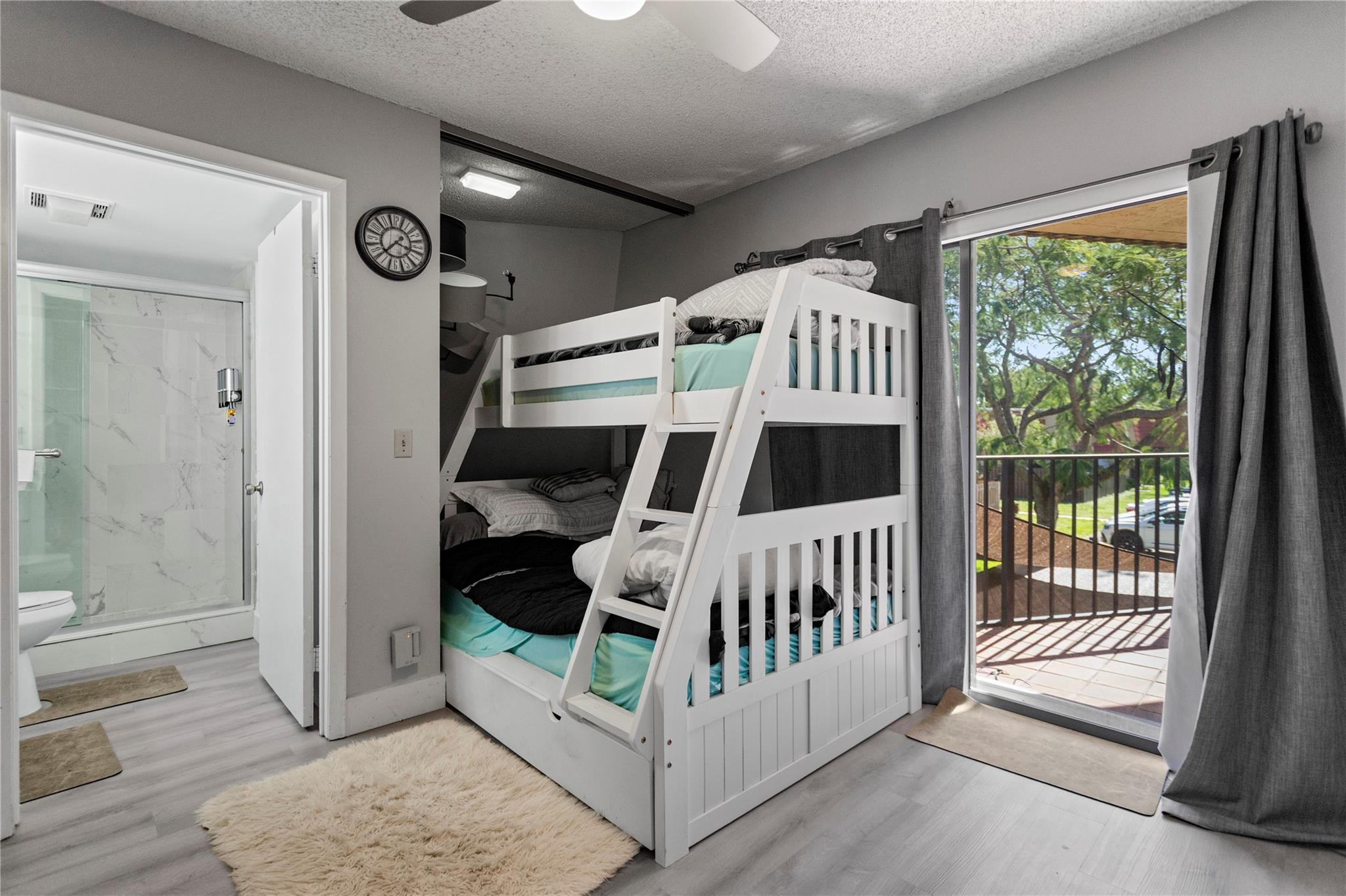 22940 Oxford Place C, Boca Raton, FL 33433