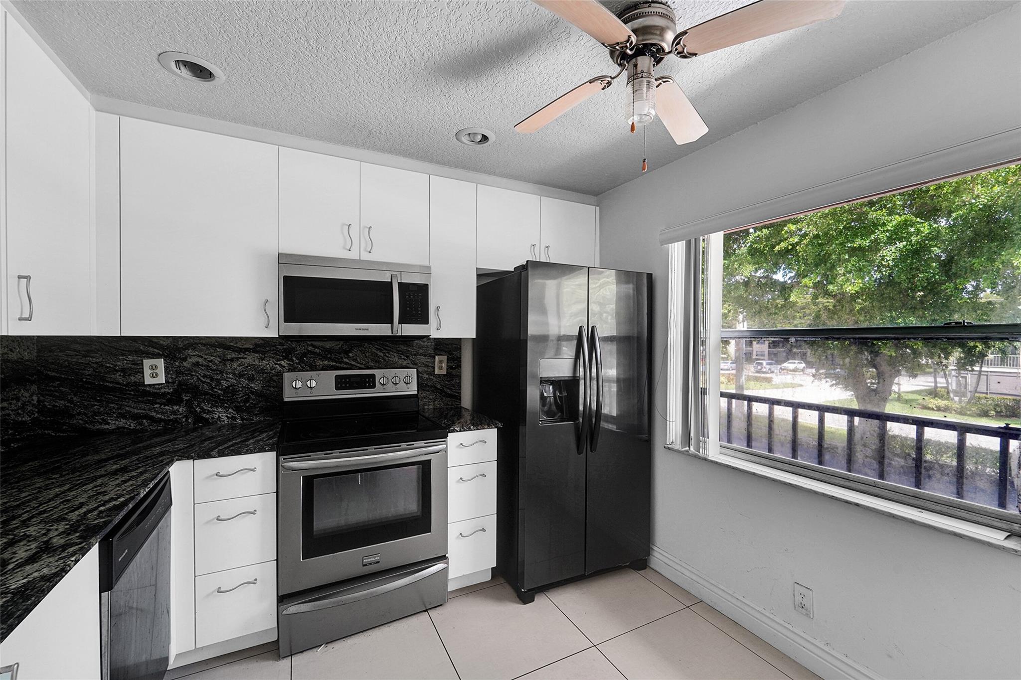 9182 NW 40th Street 9182, Coral Springs, FL 33065