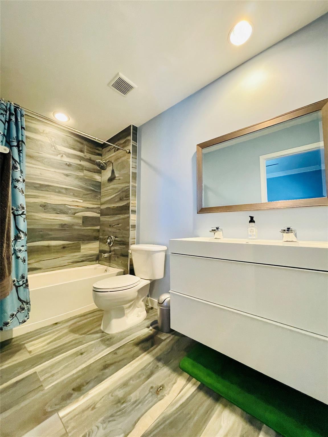 Photo for 621 SW 1st Avenue, 621, Pompano Beach, FL 33060 - Listing #FX-10514485 621 SW 1st Avenue, 621, Pompano Beach, FL 33060