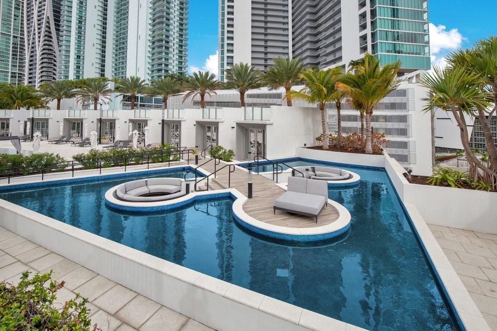 851 NE 1st Avenue 2202, Miami, FL 33132