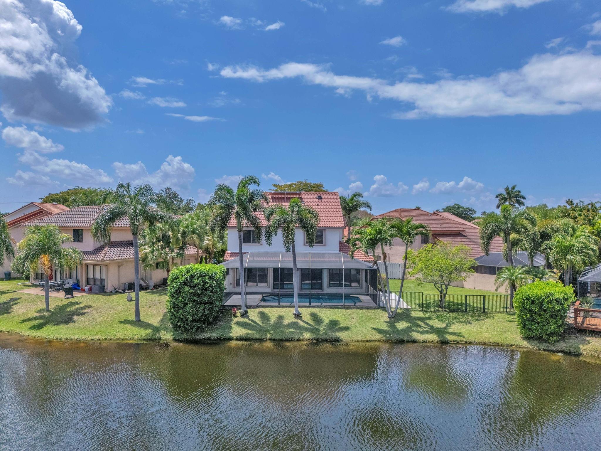 Photo for 1840 NW 94th Avenue, Plantation, FL 33322 - Listing #FX-10503111 1840 NW 94th Avenue, Plantation, FL 33322