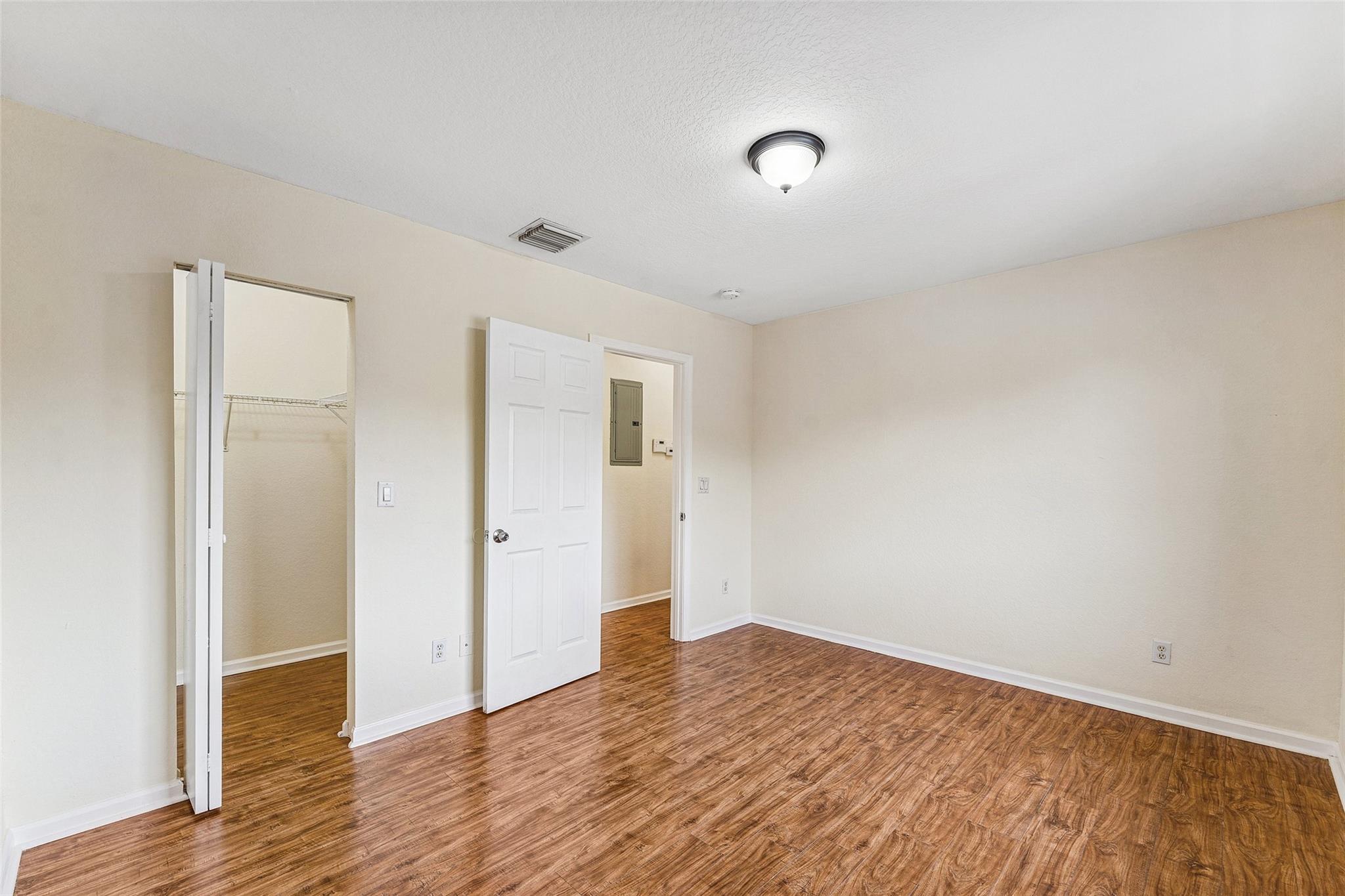 8466 NW 40th Street, Coral Springs, FL 33065