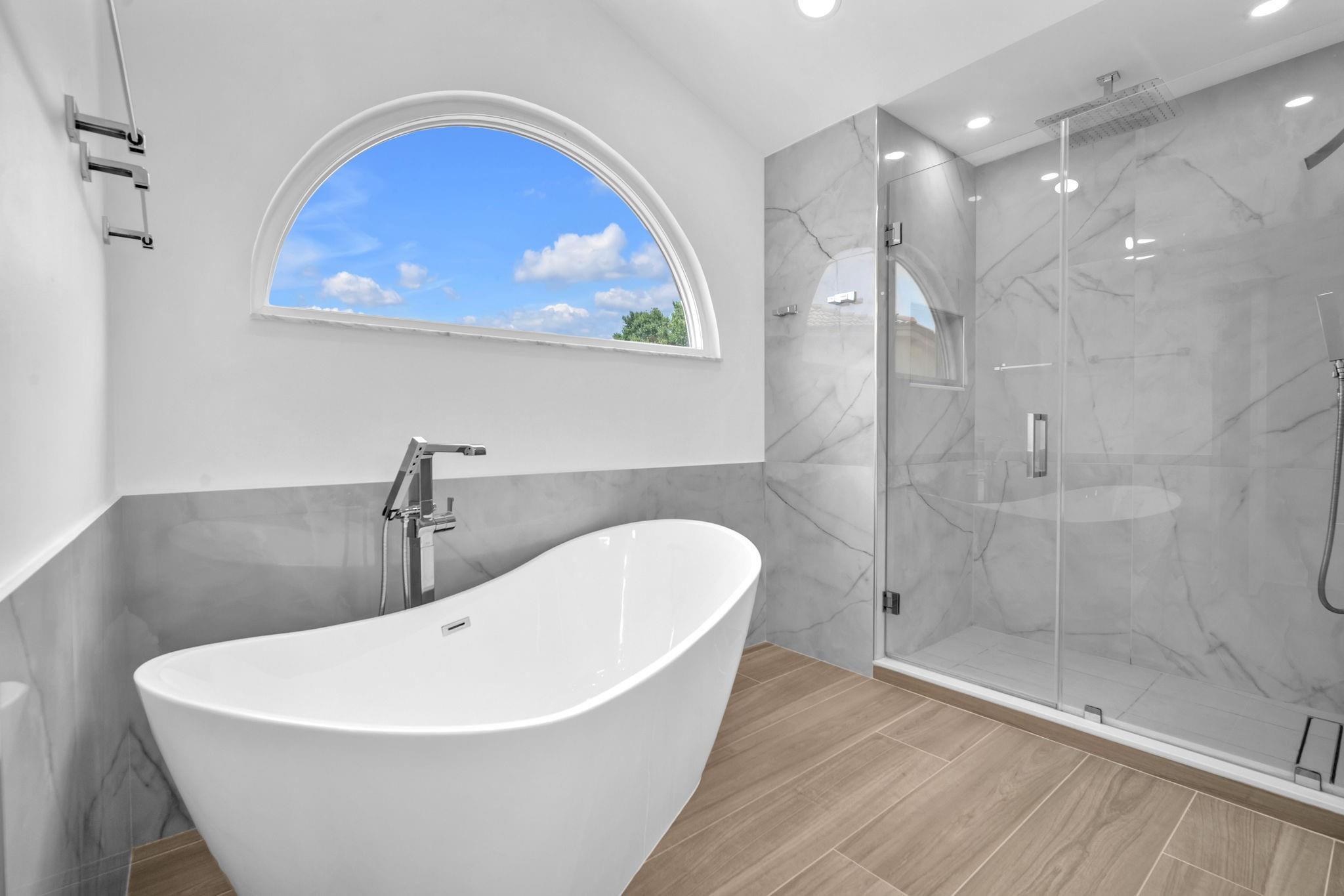 Photo for 1840 NW 94th Avenue, Plantation, FL 33322 - Listing #FX-10503111 1840 NW 94th Avenue, Plantation, FL 33322