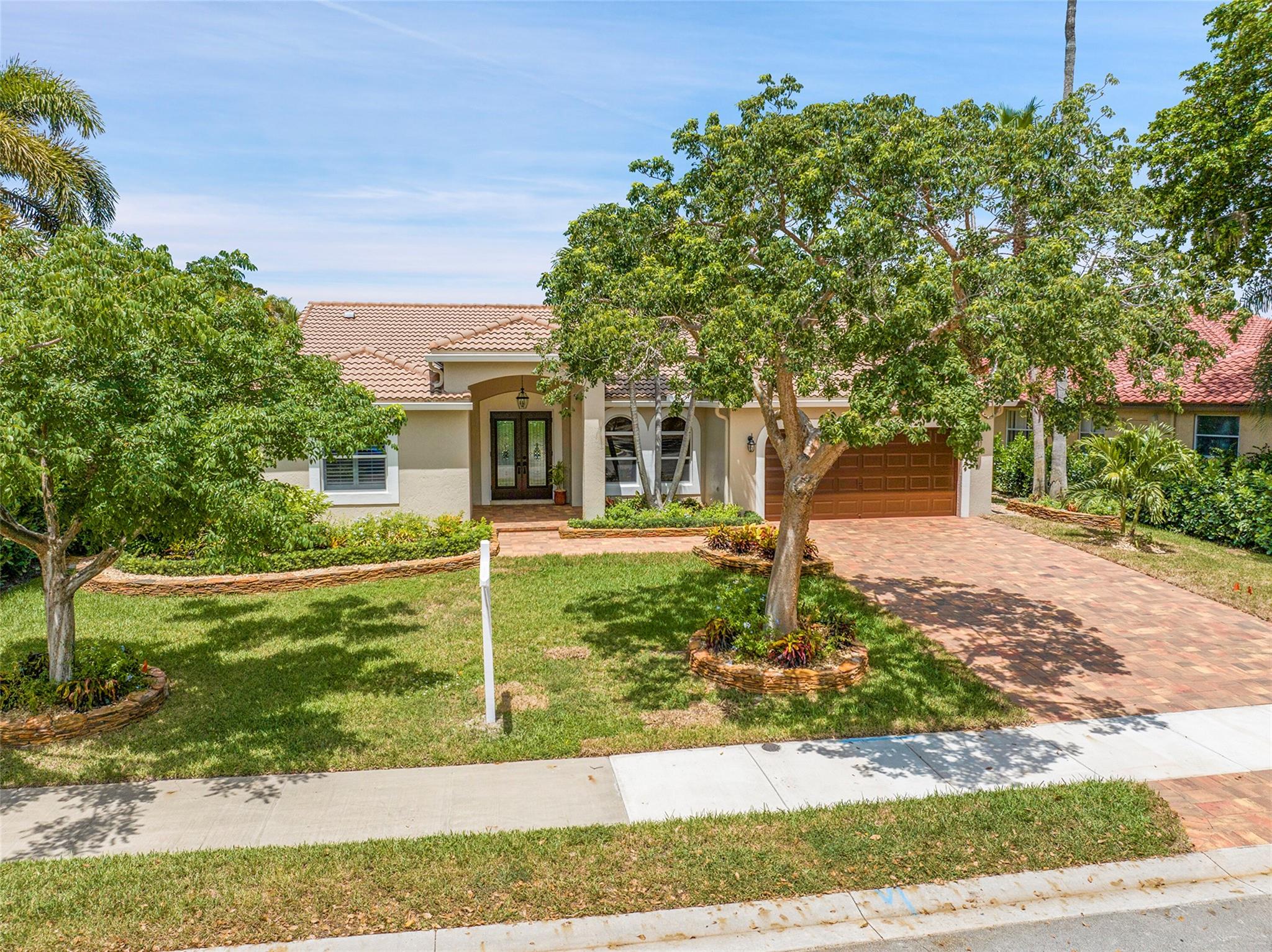 4910 NW 104th Avenue, Coral Springs, FL 33076