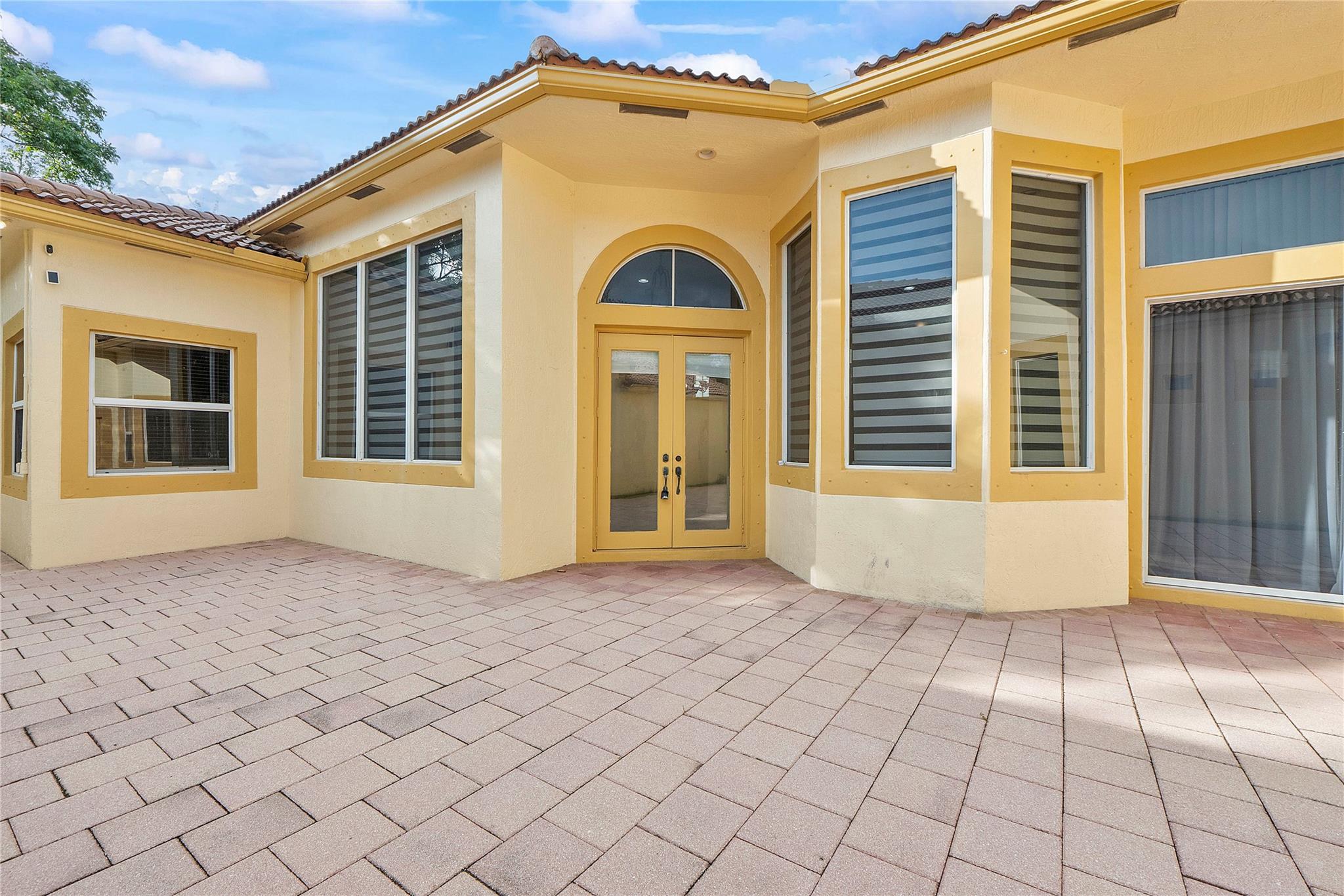 5834 NW 125th Terrace, Coral Springs, FL 33076