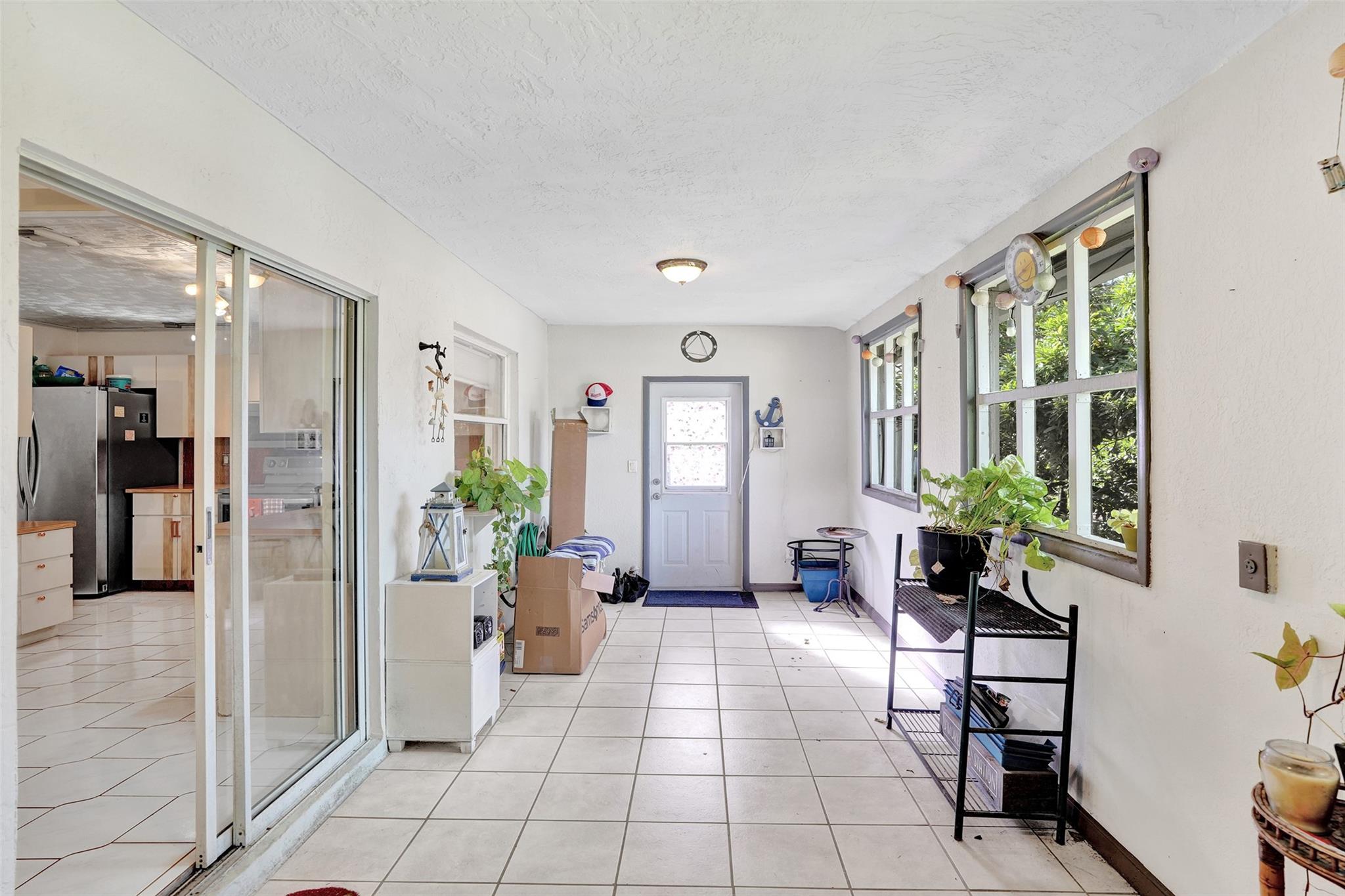 5372 Pine Circle, Coral Springs, FL 33067