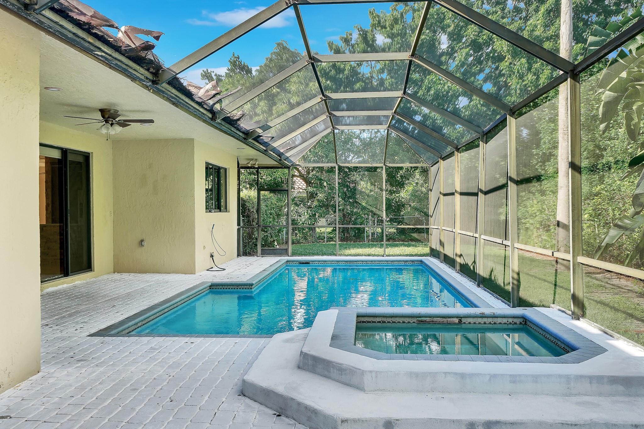 645 NW 102nd Avenue, Coral Springs, FL 33071