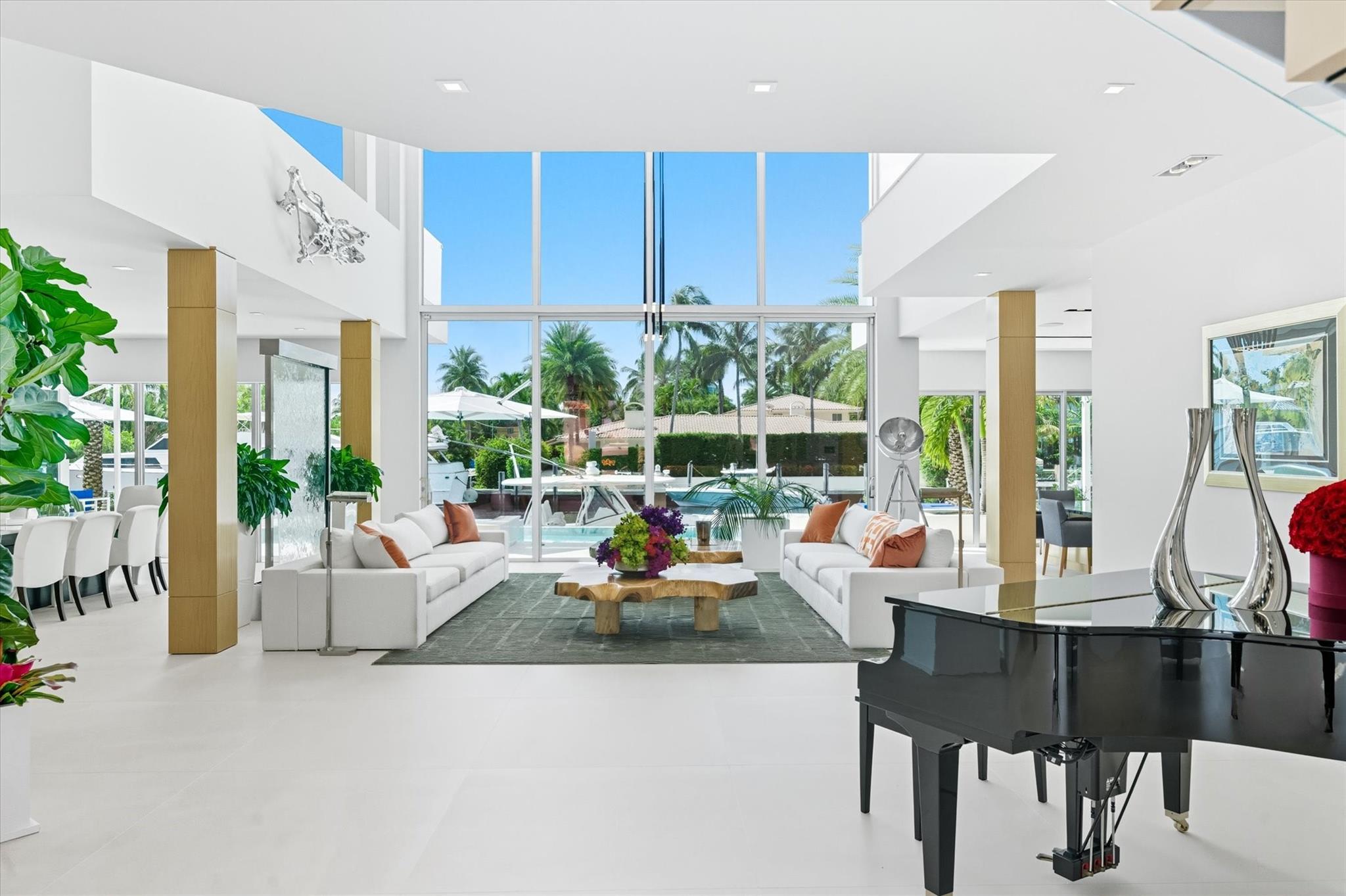 14 N Isla Bahia Drive, Fort Lauderdale, FL 33316