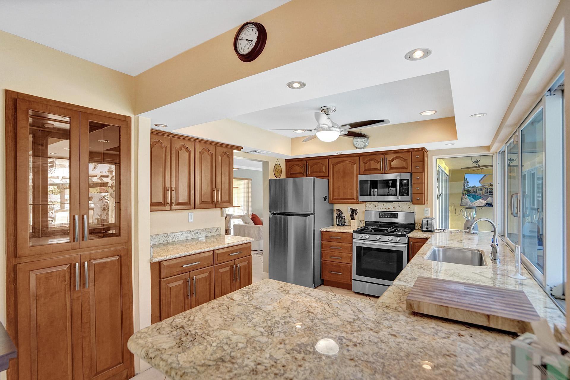 Photo for 5850 NE 22 Avenue, Fort Lauderdale, FL 33308 - Listing #FX-10486598 5850 NE 22 Avenue, Fort Lauderdale, FL 33308