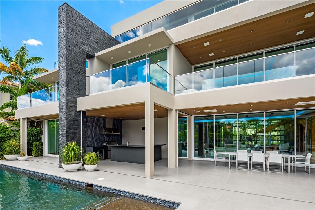 650 Royal Plaza Drive, Fort Lauderdale, FL 33301