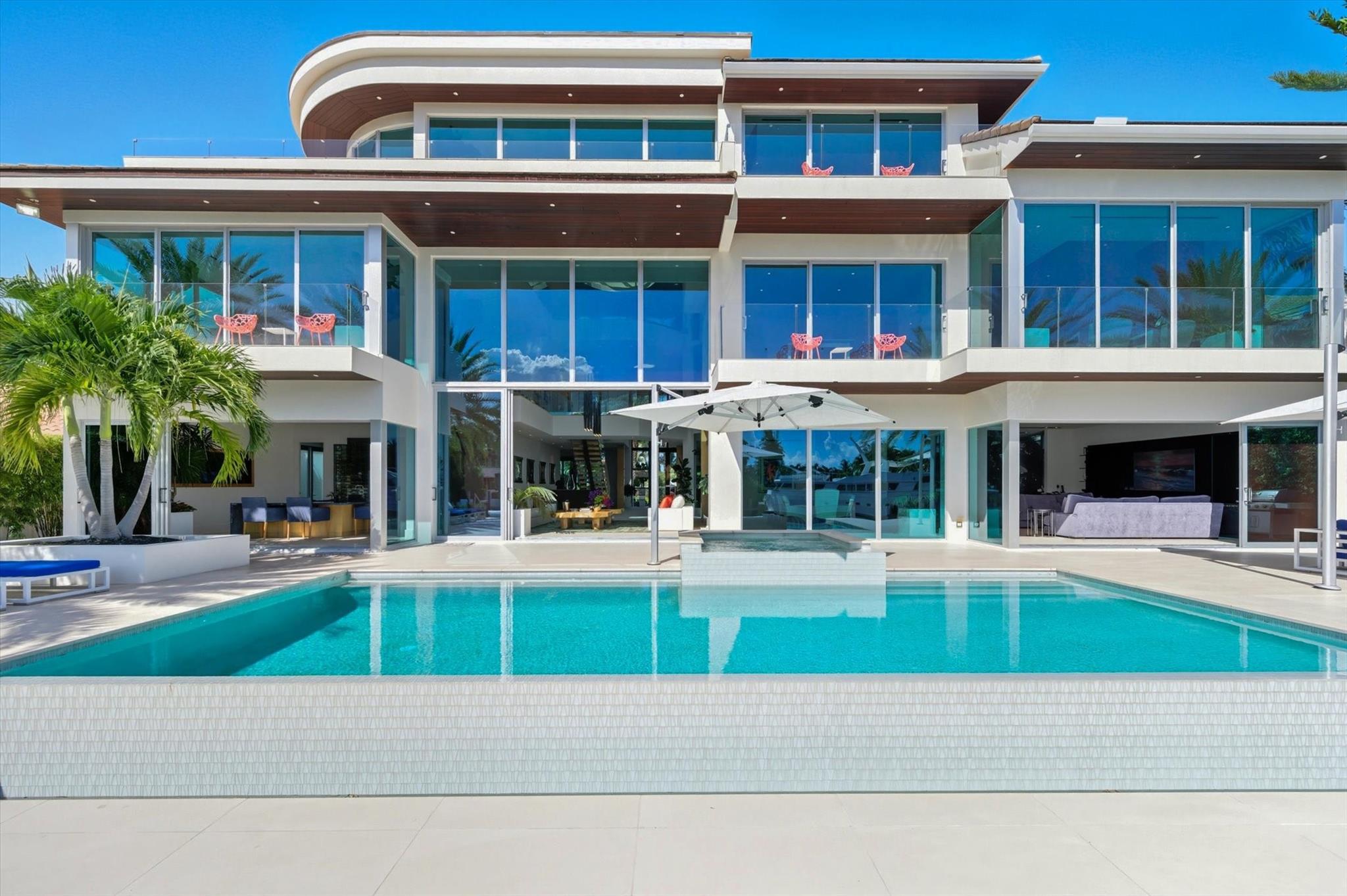 14 N Isla Bahia Drive, Fort Lauderdale, FL 33316