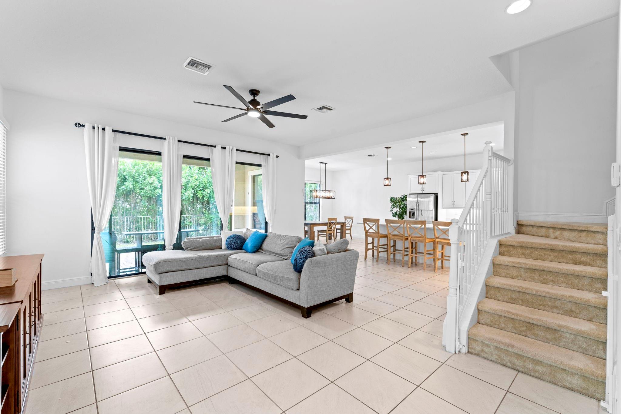 8870 NW 37th Drive, Coral Springs, FL 33065