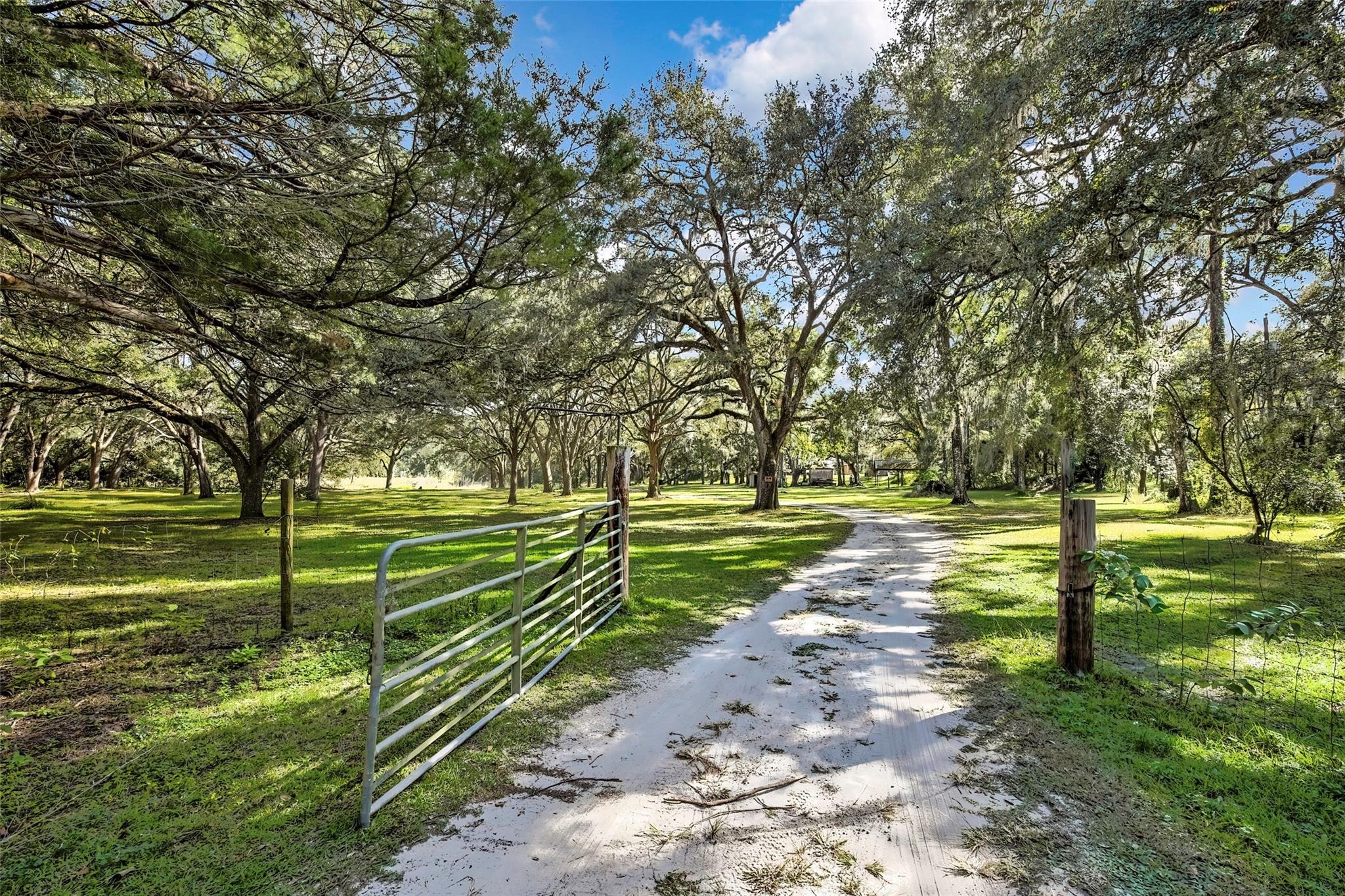 Photo for 26250 Blackjack Street, Other Fl City, FL 34601 - listing #FX-10536961 26250 Blackjack Street, Other Fl City, FL 34601