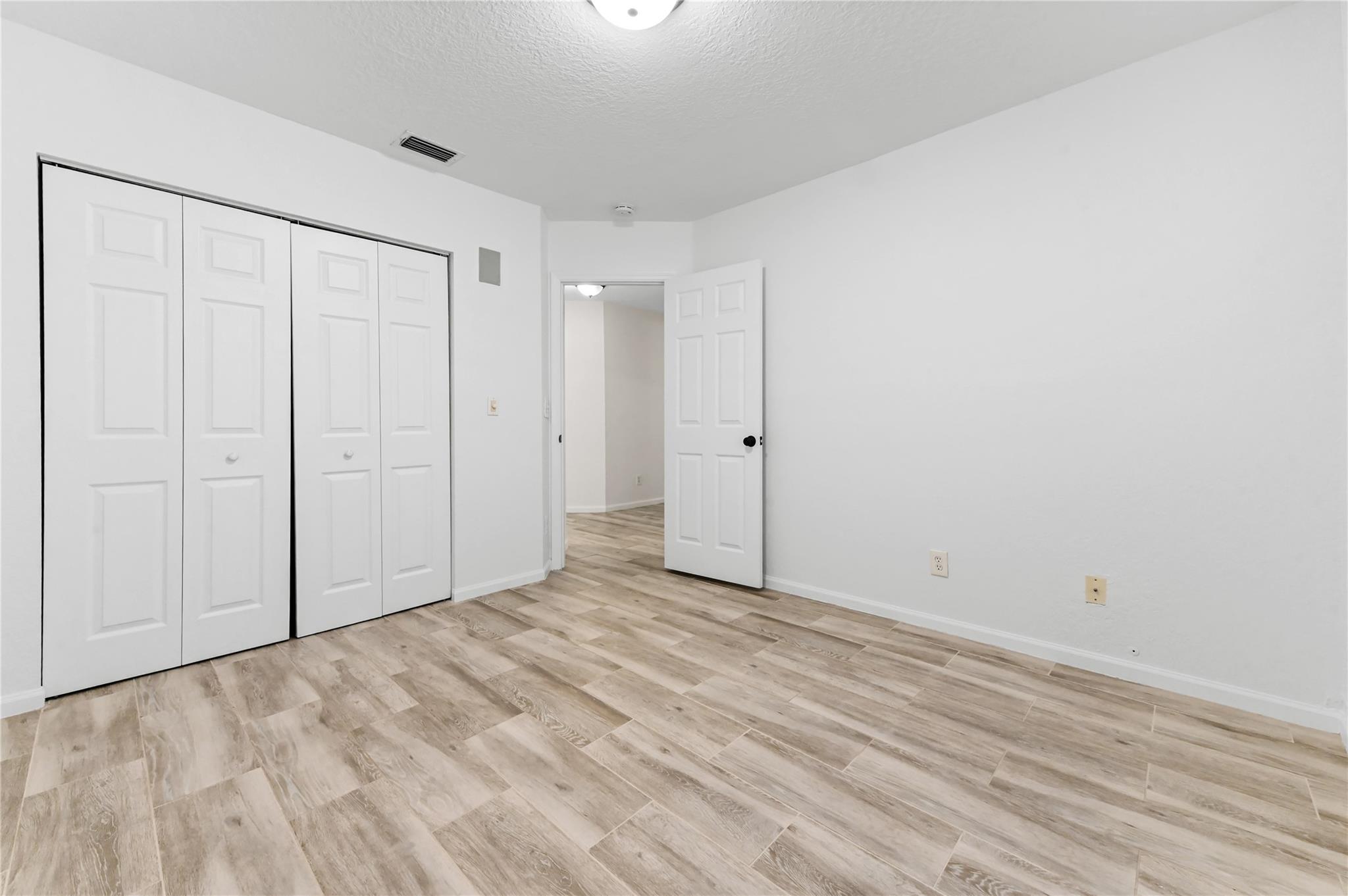 5606 NW 109th Way, Coral Springs, FL 33076