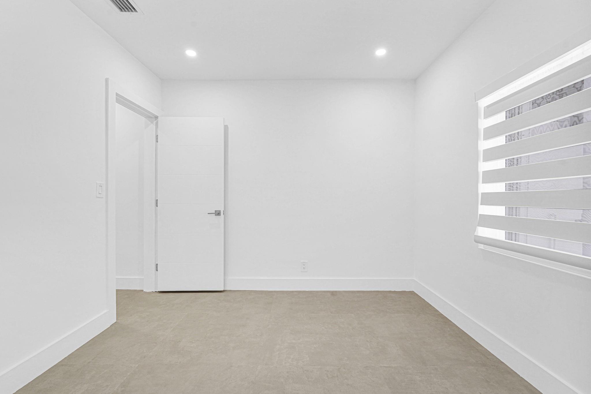 2291 SW 17th Street, Miami, FL 33145