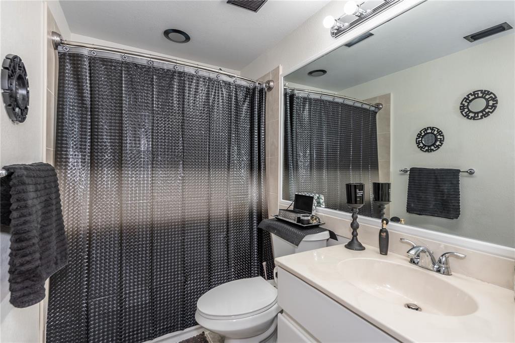 1170 Laguna Springs Drive, Weston, FL 33326