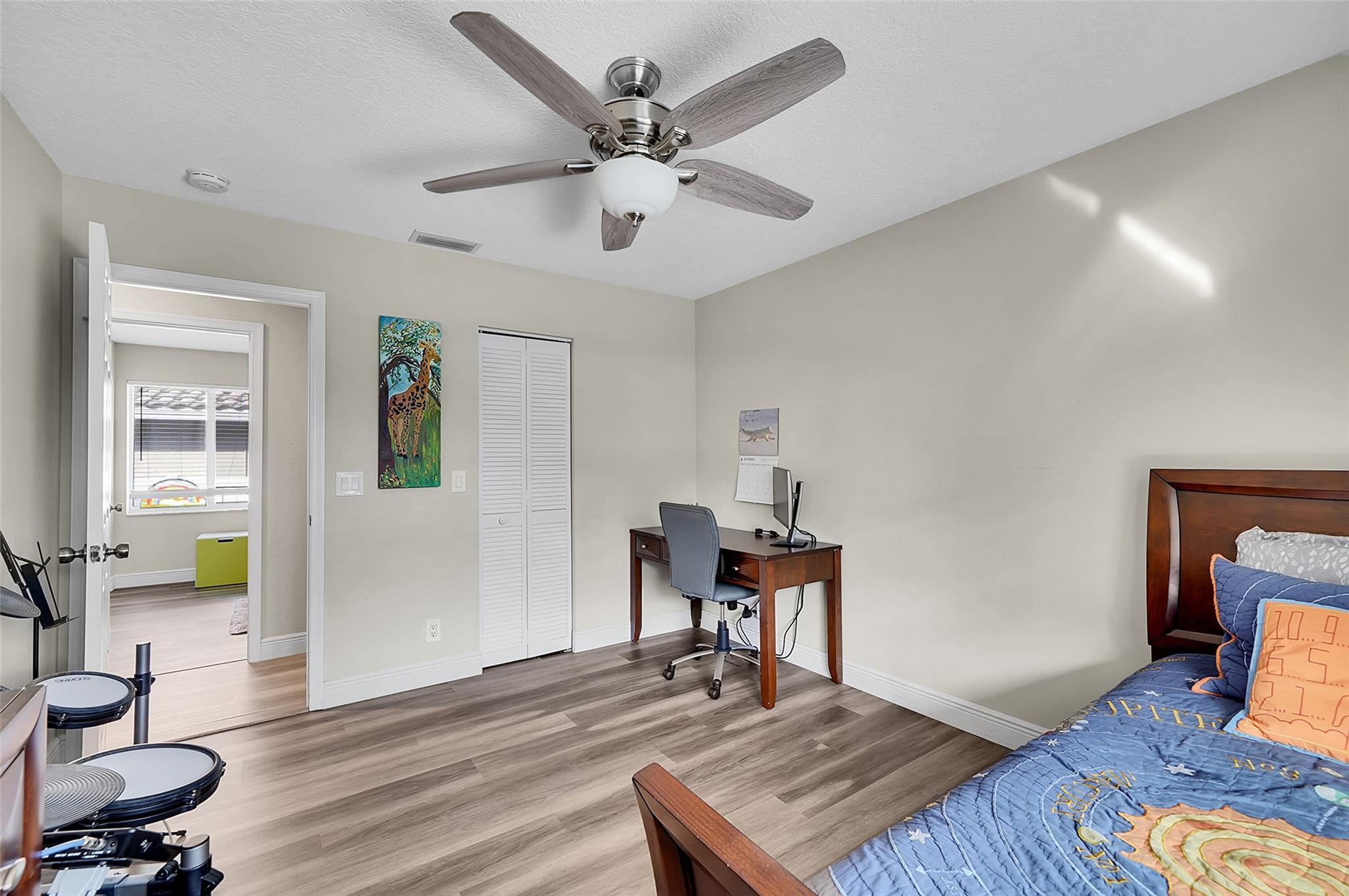 4983 NW 107th Avenue, Coral Springs, FL 33076