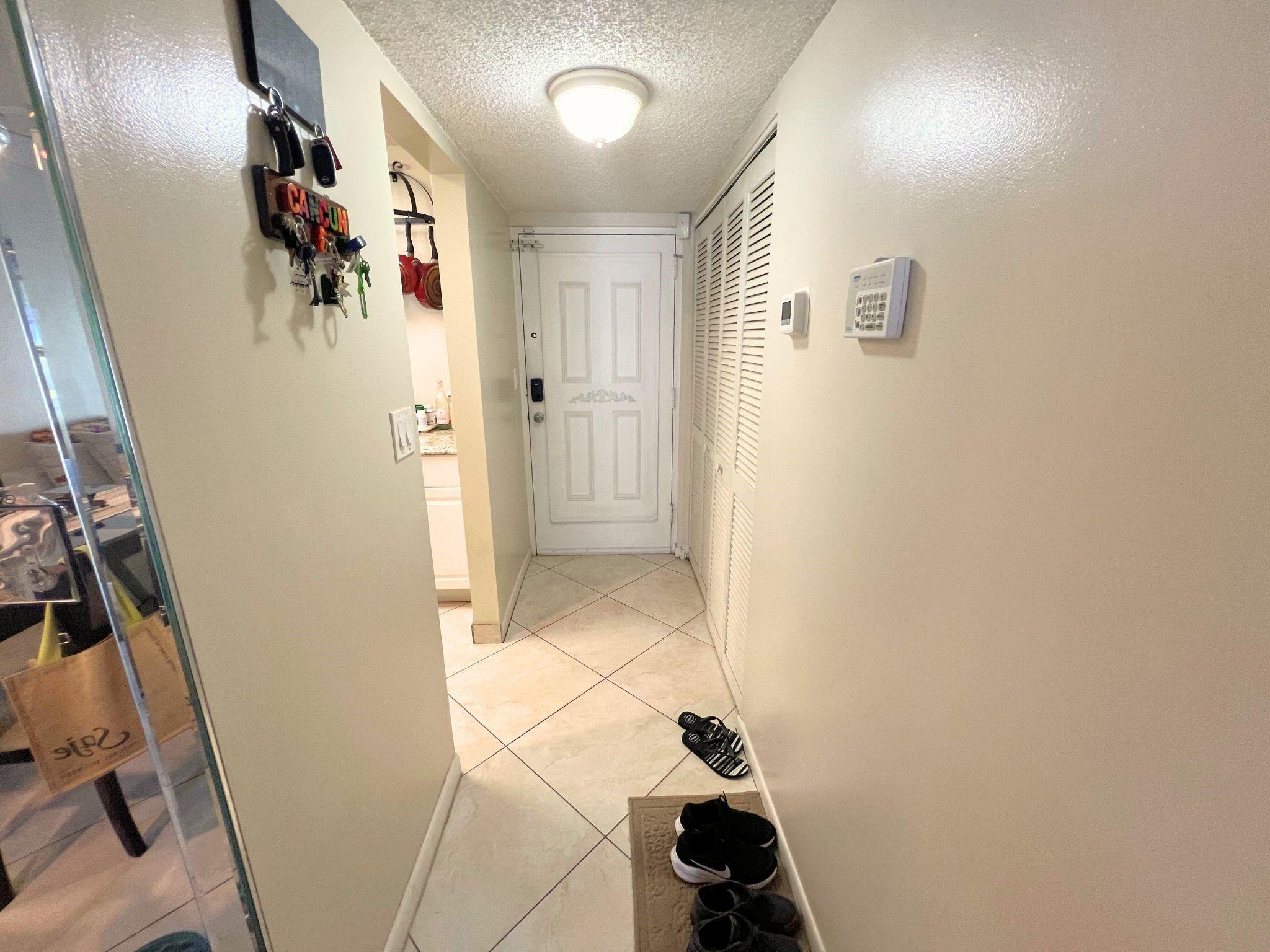 4152 NW 90th Avenue 206, Coral Springs, FL 33065